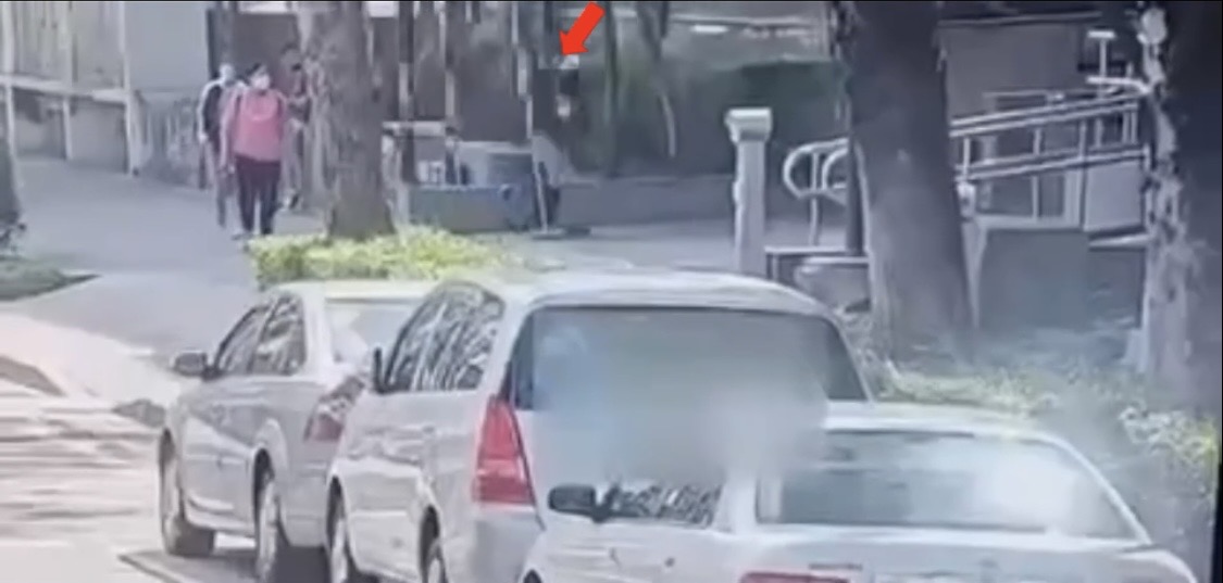 7旬婦人因爲借款淪為車手。(翻攝畫面)