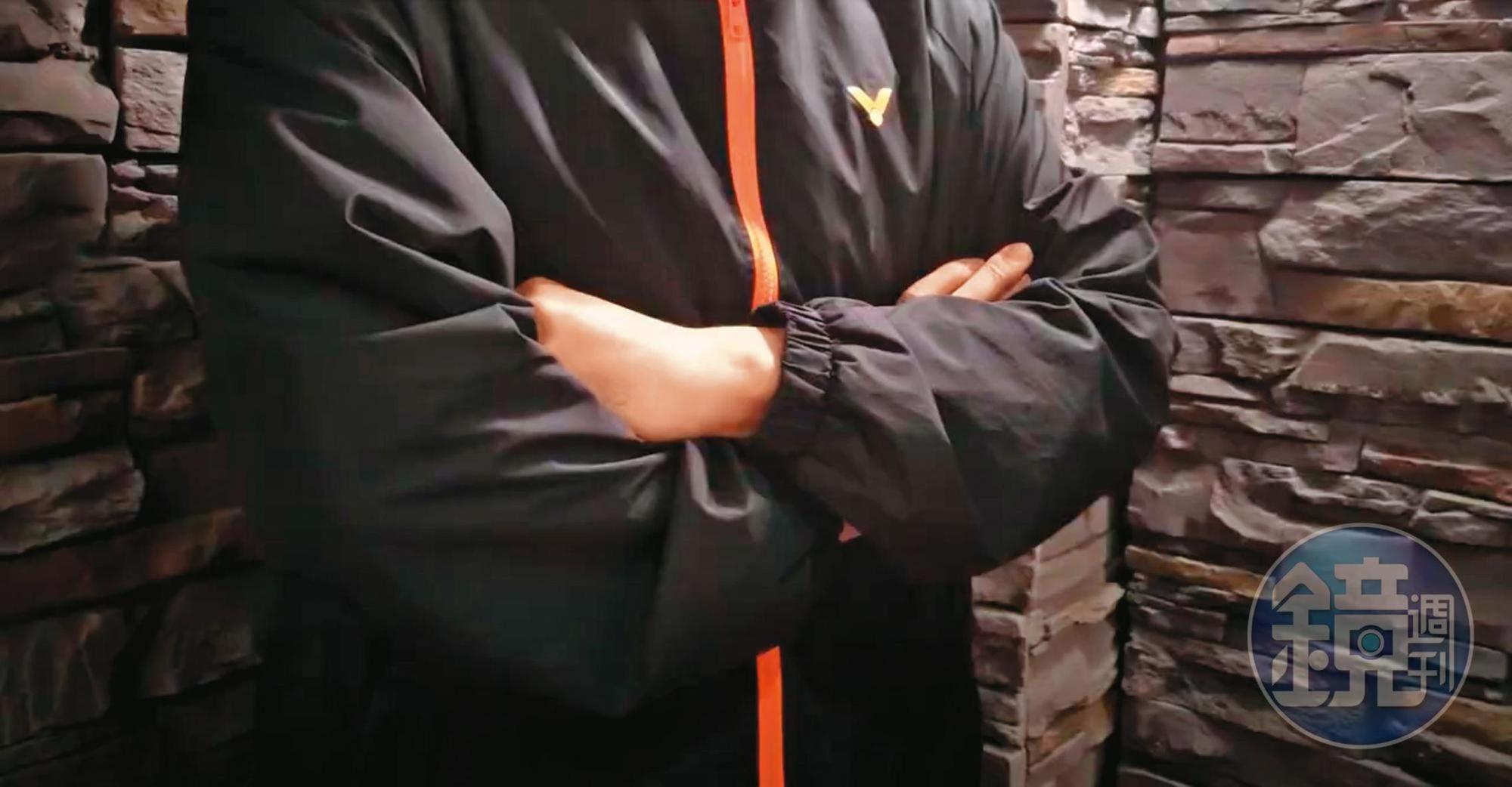 訴人A先生(圖)怒控郭哲敏、李男等人吸金詐騙。(讀者提供)