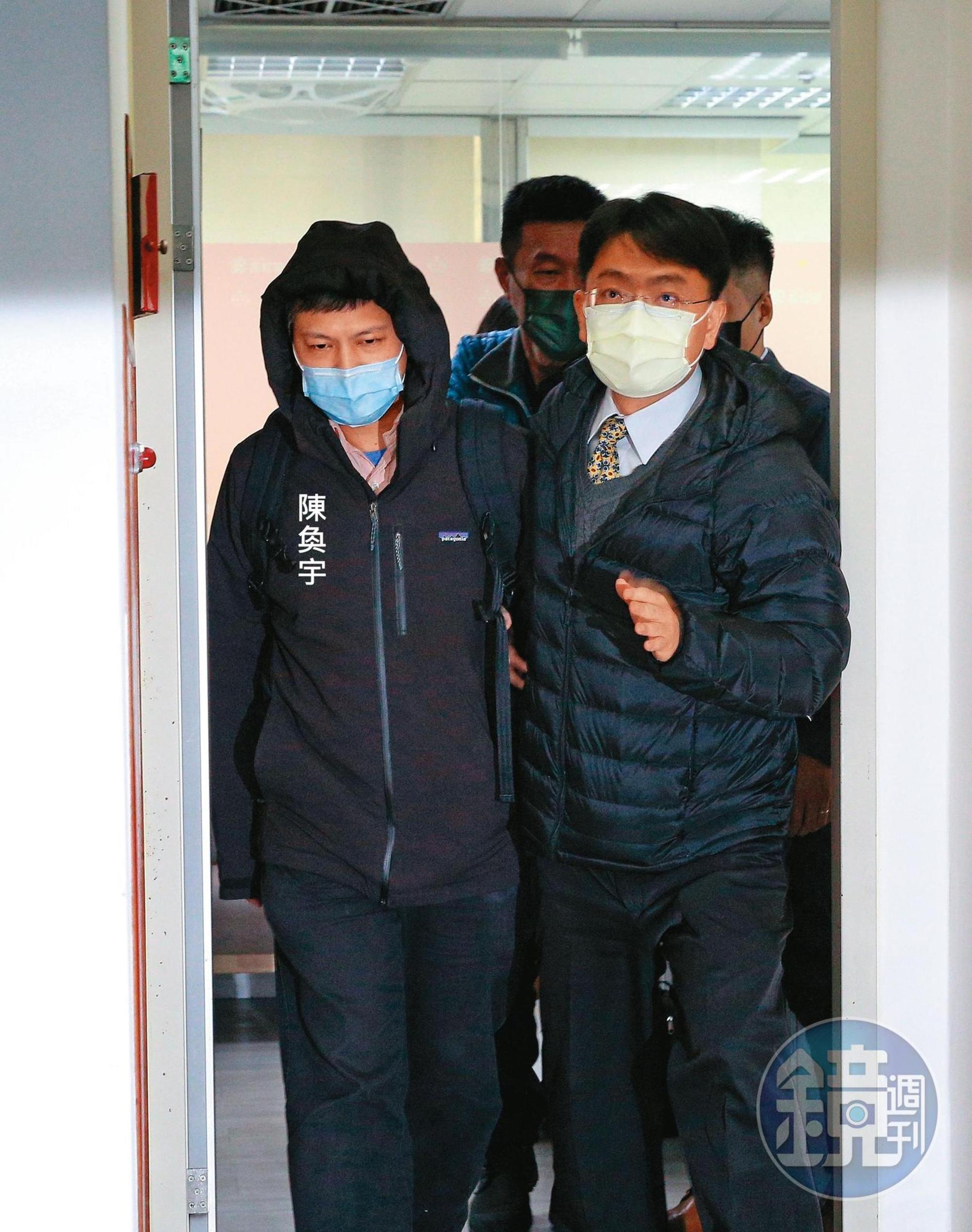 高辦遭搜索，辦公室主任陳奐宇也遭約談，並交出手機及筆電提供檢調調查。