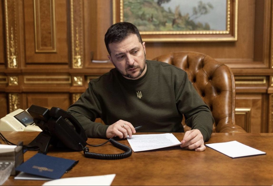 烏克蘭總統澤倫斯基原本錄好一段致詞影片，將於冠軍賽前播放，卻被國際足球總會（FIFA）拒絕。（翻攝澤倫斯基IG）