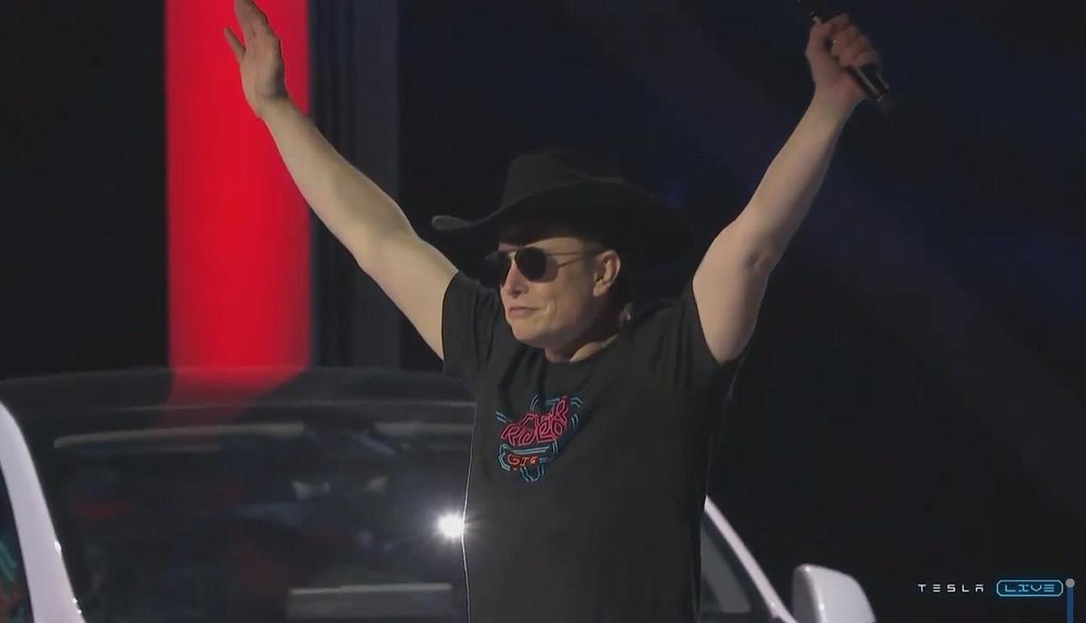 馬斯克發推文宣布有條件辭去推特負責人一職。（翻攝自Tesla臉書）