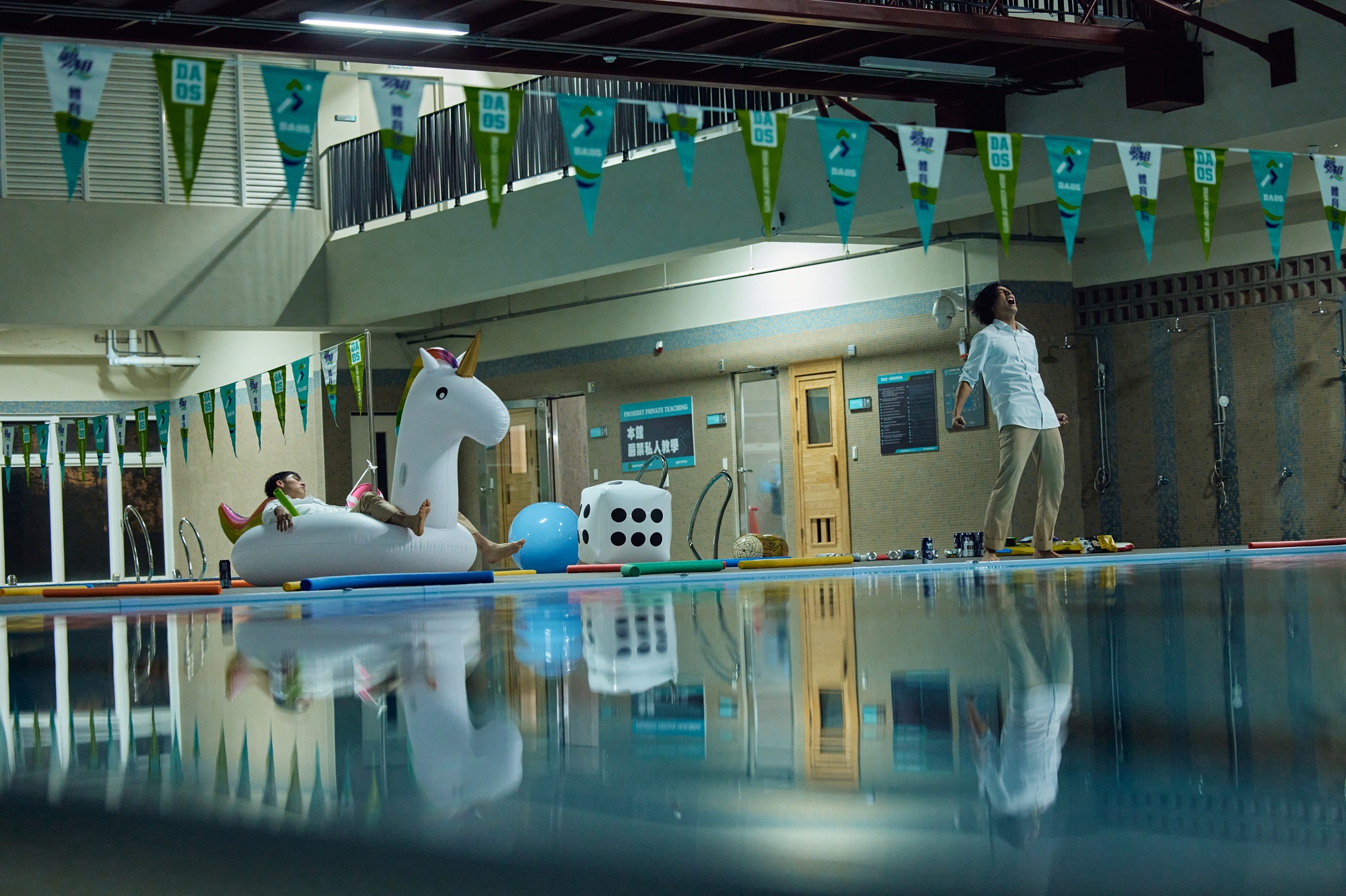 高中校園是重點場景，劇組找了7所不同學校拍攝。（愛奇藝國際站提供）  