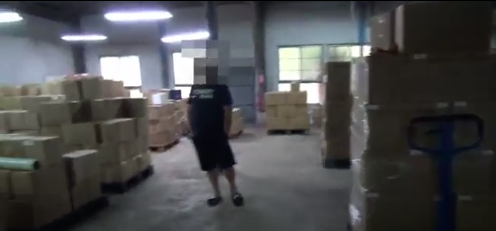 警方查扣大批靈骨塔。(刑事局提供)