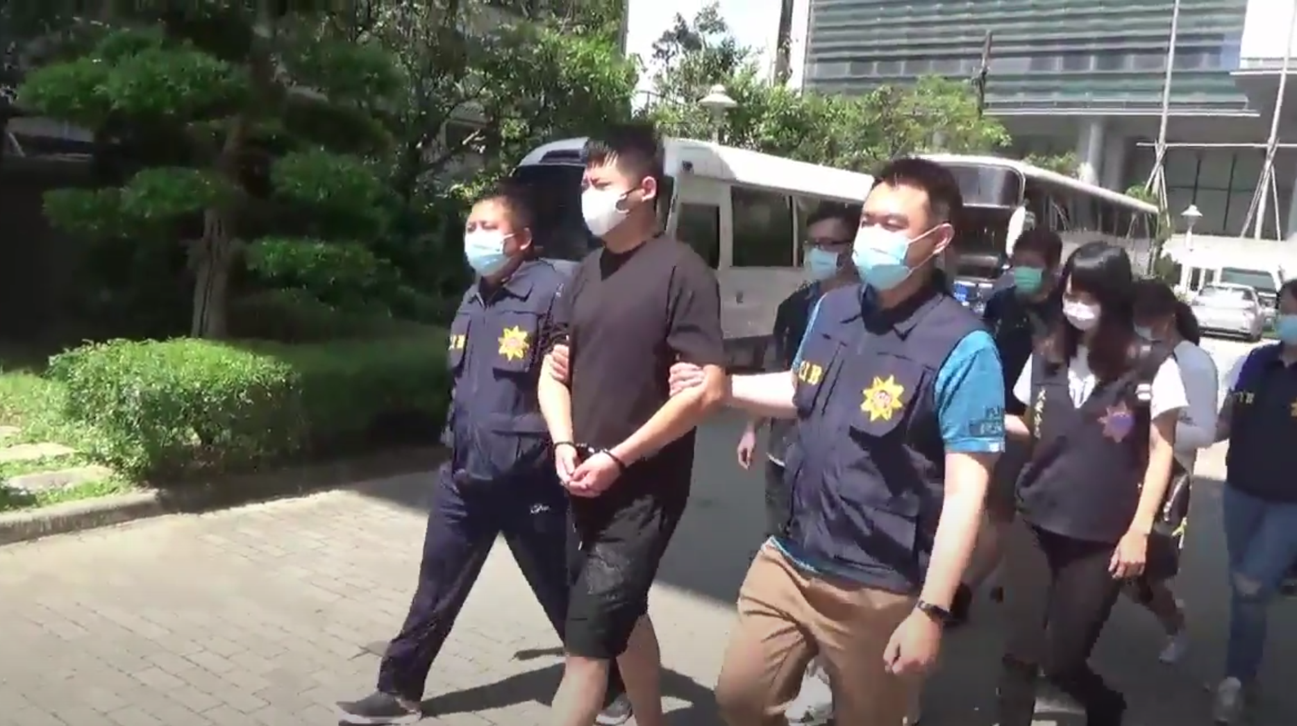 朱嫌等18人涉嫌以靈骨塔買賣節稅等話術，詐光老婦人6千多萬元。（刑事局提供）