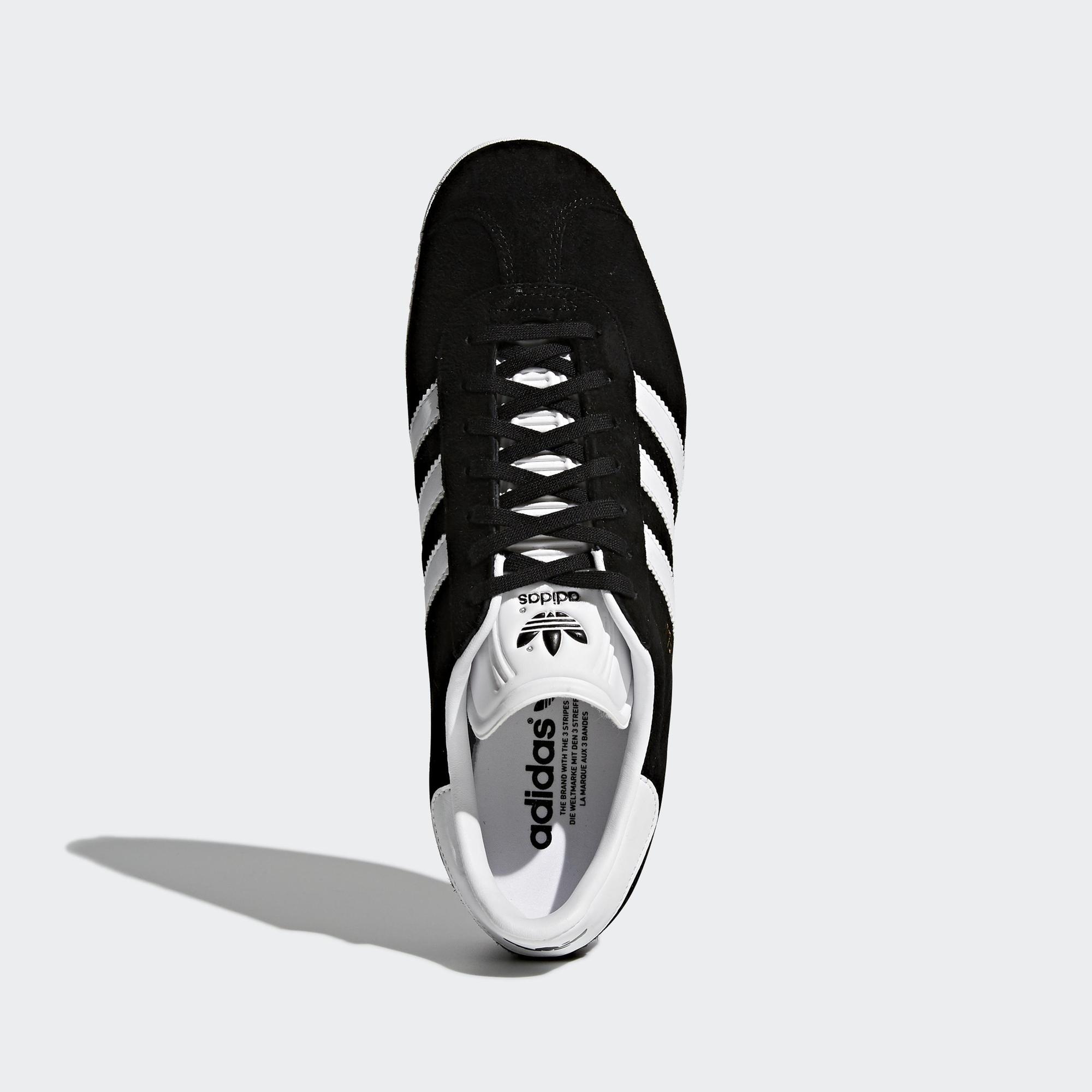 中性Gazelle運動休閒鞋 NT$3,490 adidas Originals(adidas Originals提供)