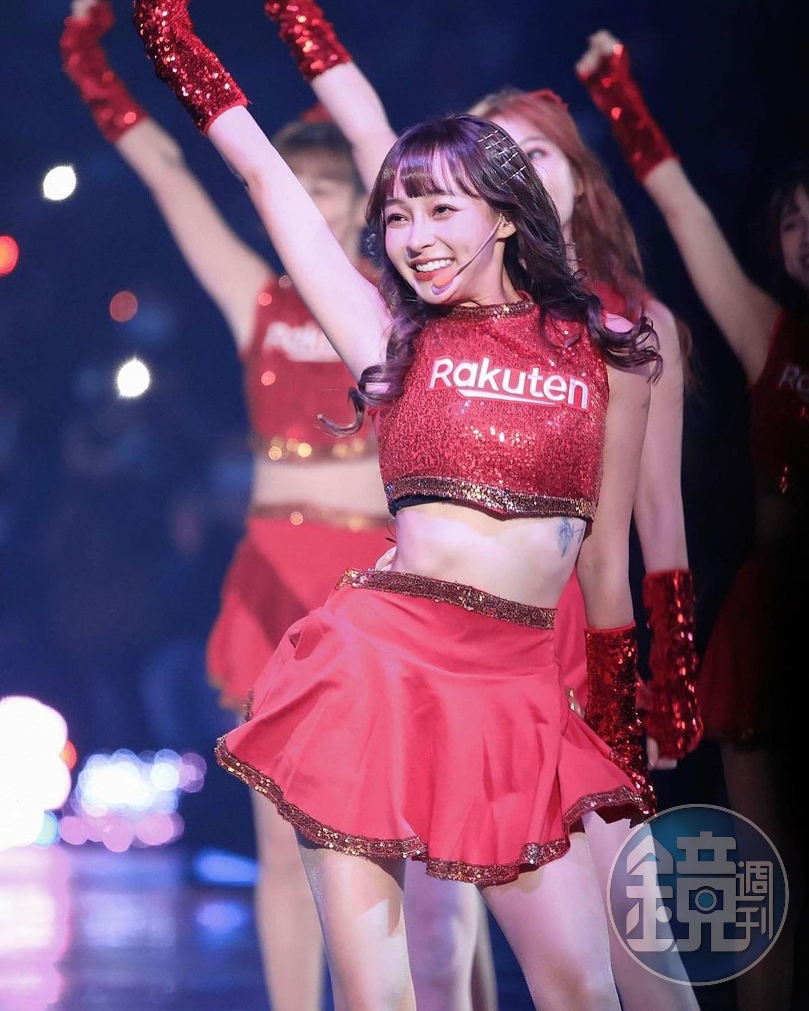 流量密碼」林襄外流偷拍照同車「女友視角」男子身分曝光超驚- 鏡週刊Mirror Media