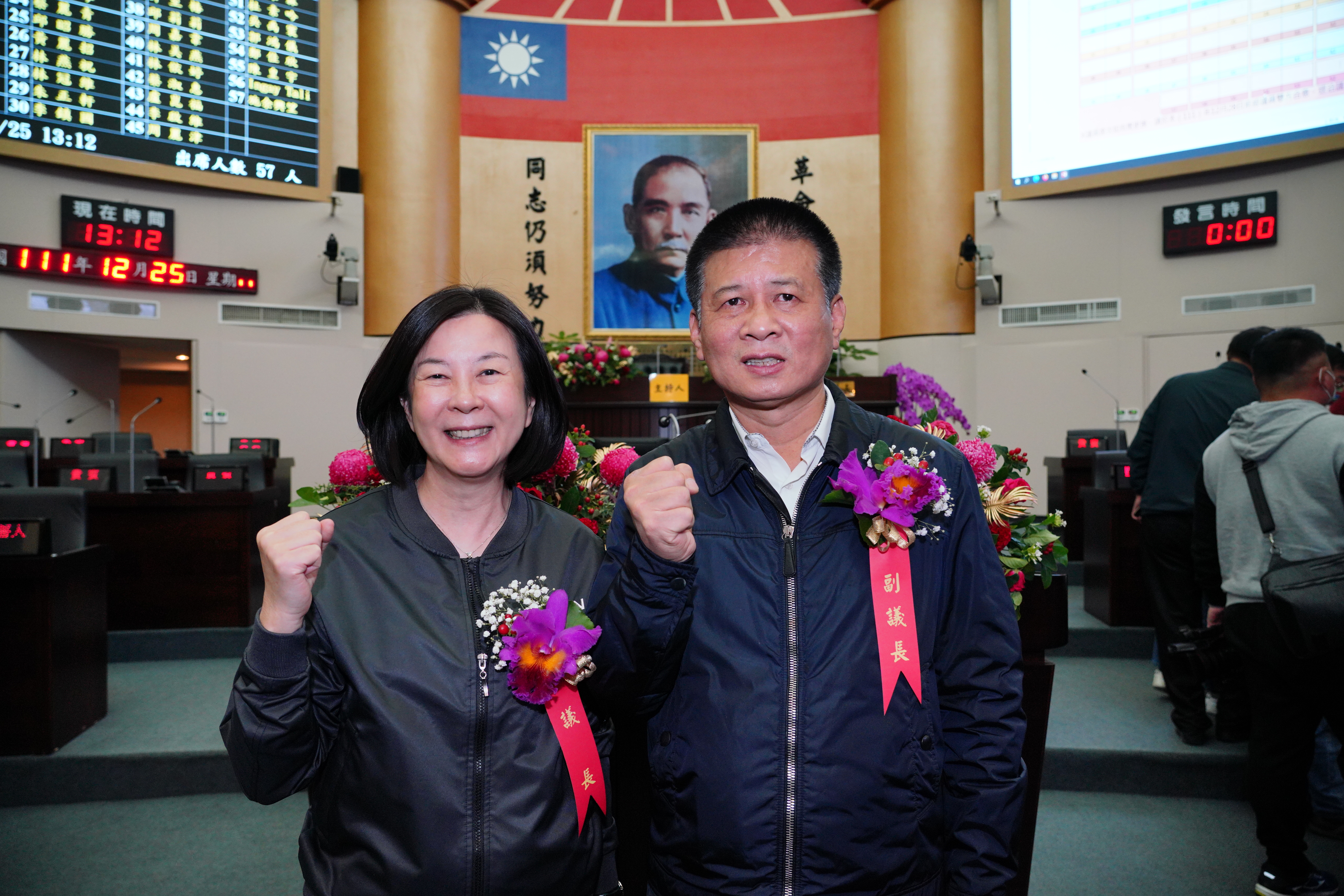 台南市正副議長由邱莉莉（左）與林志展（右）出線。