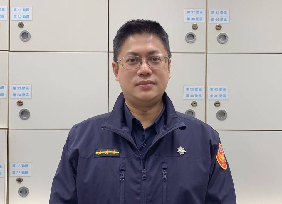 大安分局和平東路派出所警員吳榮晃。(翻攝畫面)