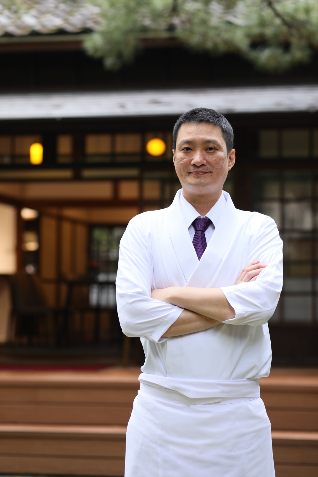 料理長王祥富有27年的日本料理經驗，曾任職名店，也自己開店多年。