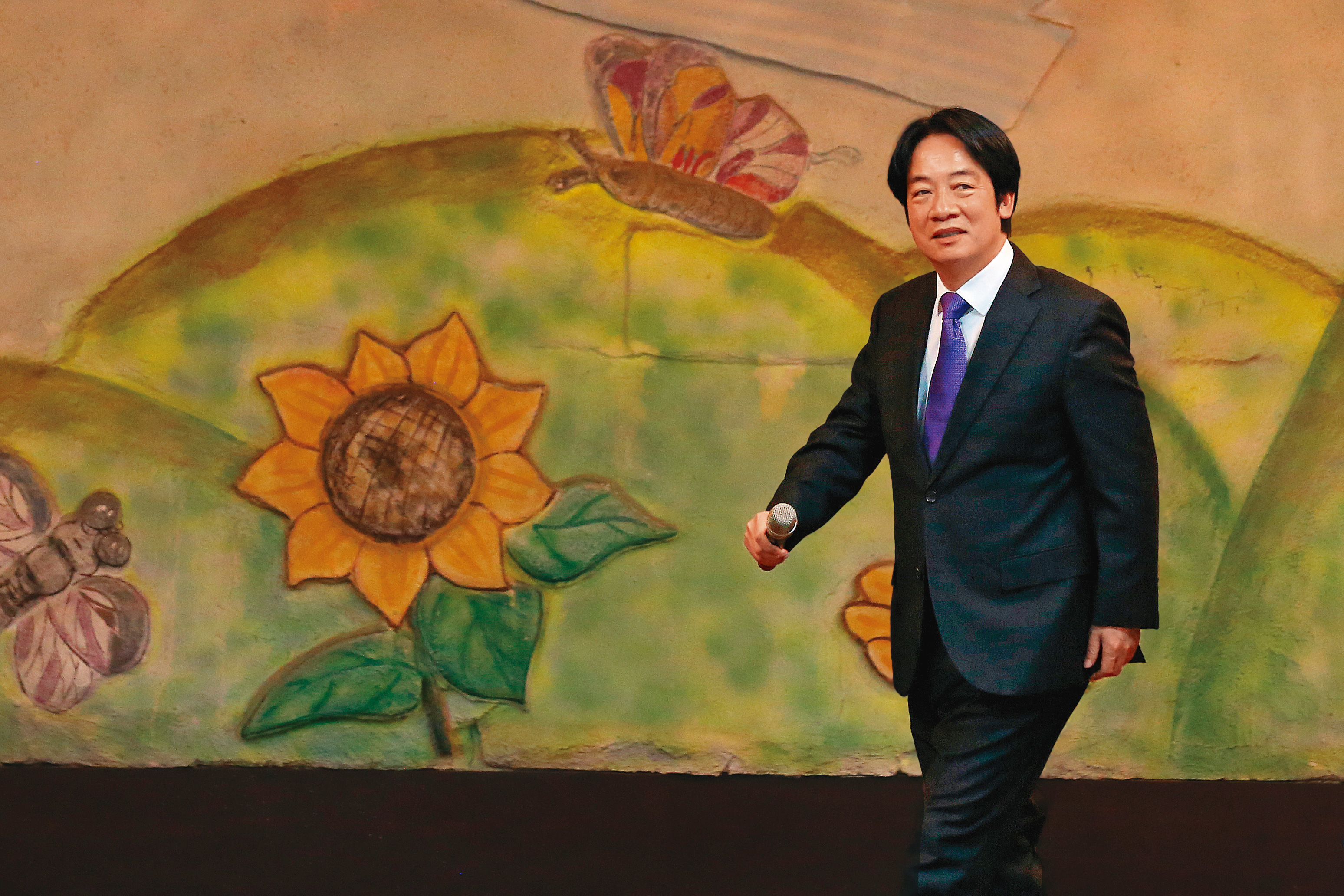 賴清德黨員政見發表會從故鄉新北出發，預計最後一場回家鄉台南舉行。圖為新北座談會現場。