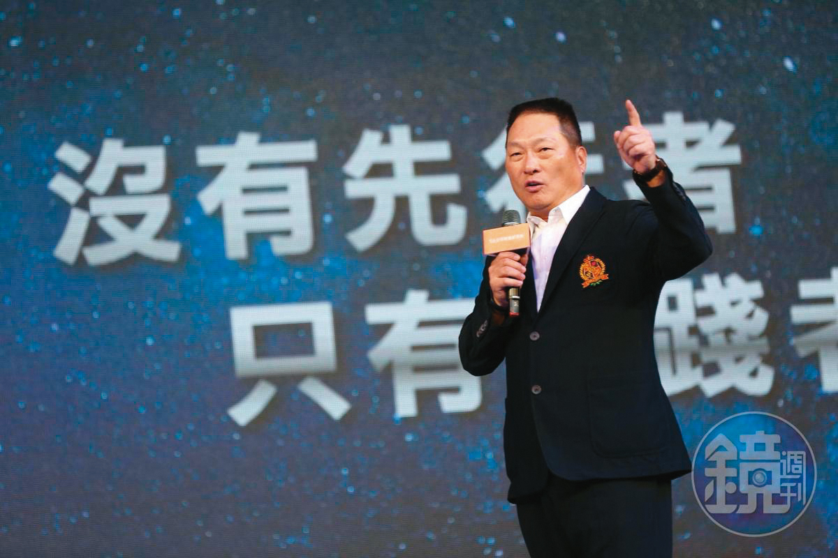 王令麟因入獄期間夢見神蹟，後來果真交保出獄，從信佛改基督教。（攝影組）