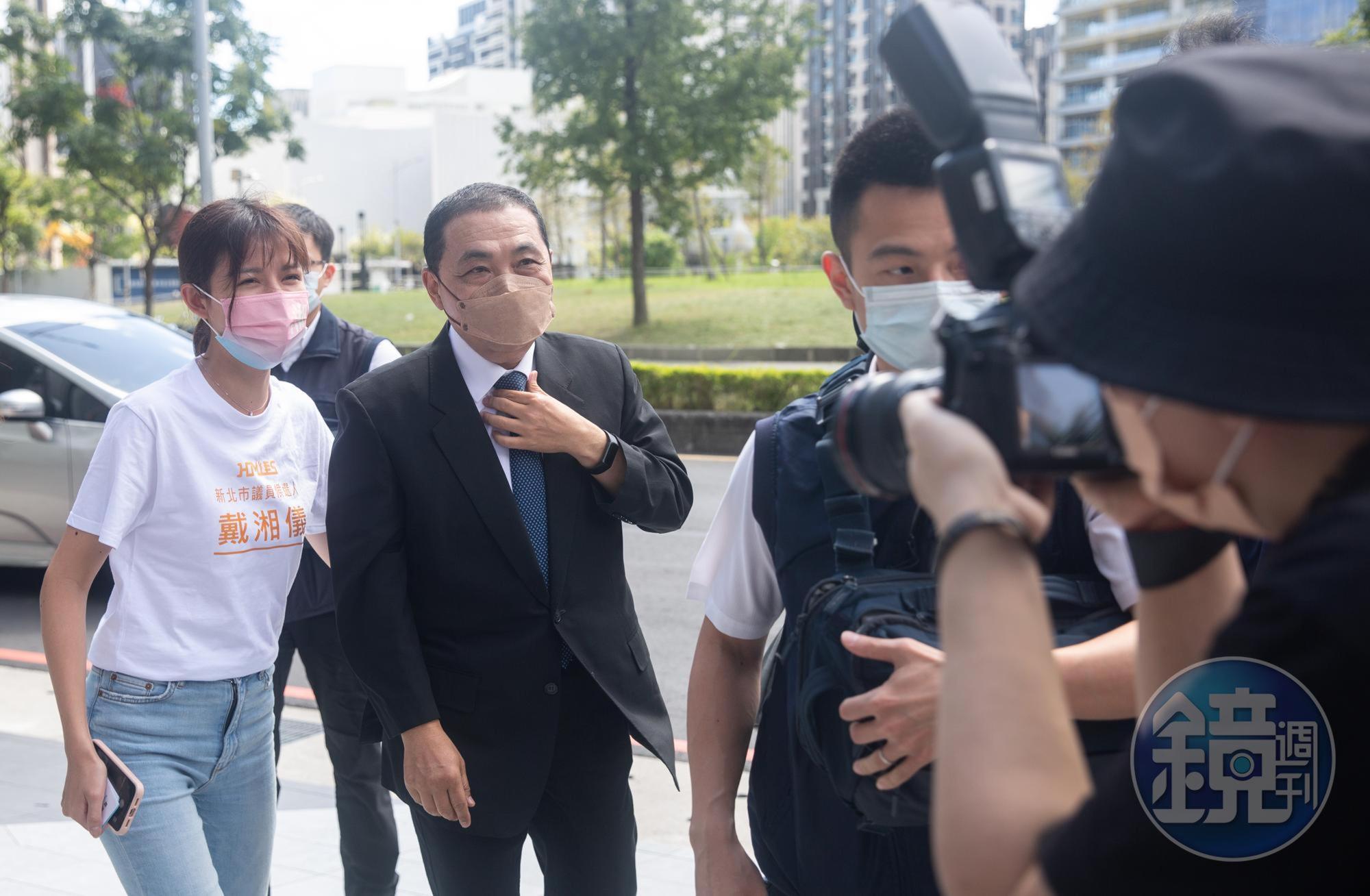監察院今對恩恩案調查報告召開記者會,席間監委也證實新北市長侯友宜(圖中)並未出席約詢。(本刊資料照)