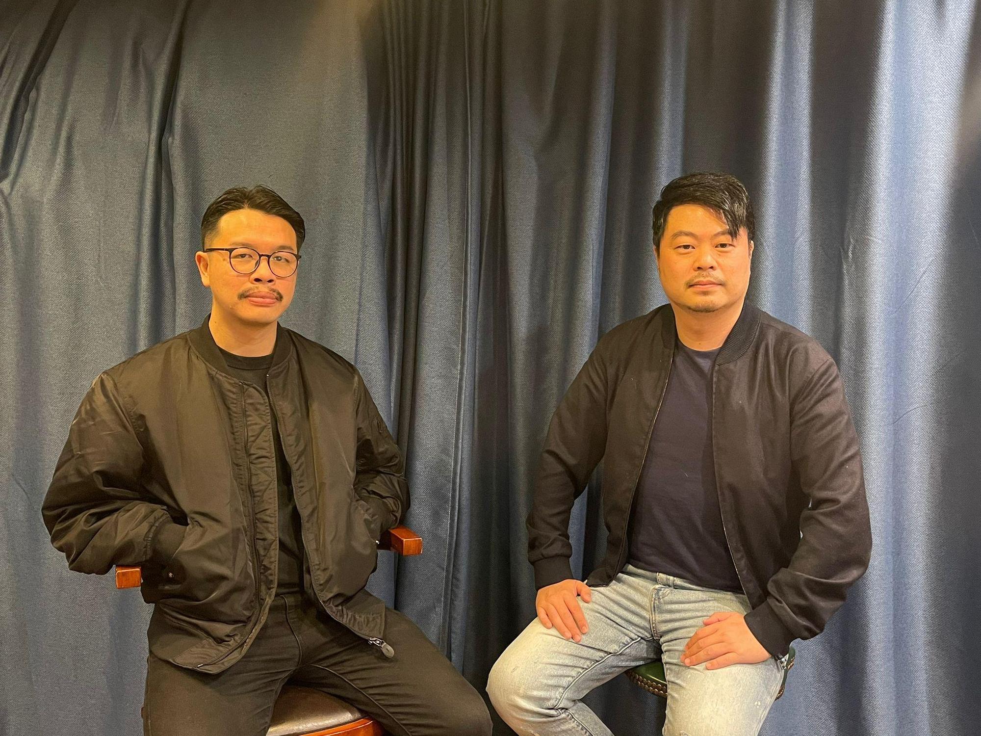 翁子光(右)監製、何爵天(左)執導的電影《正義迴廊》在香港叫好又叫座。(甲上提供)