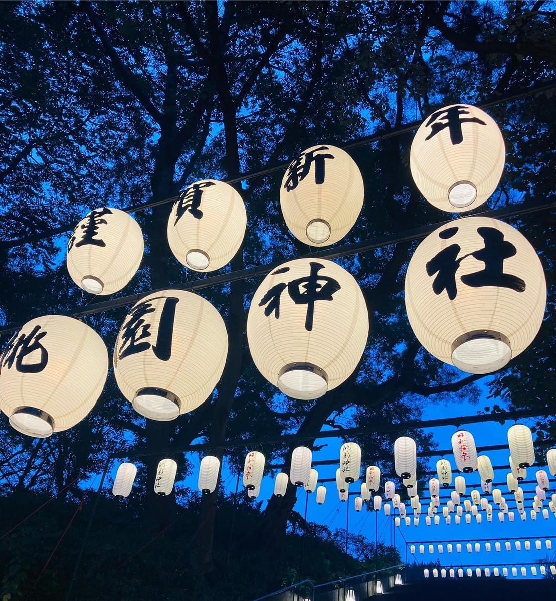 「桃園神社」於昭和十三年落成,今年將舉辦首屆「除夜の鐘」迎向2023年。(桃園神社提供)