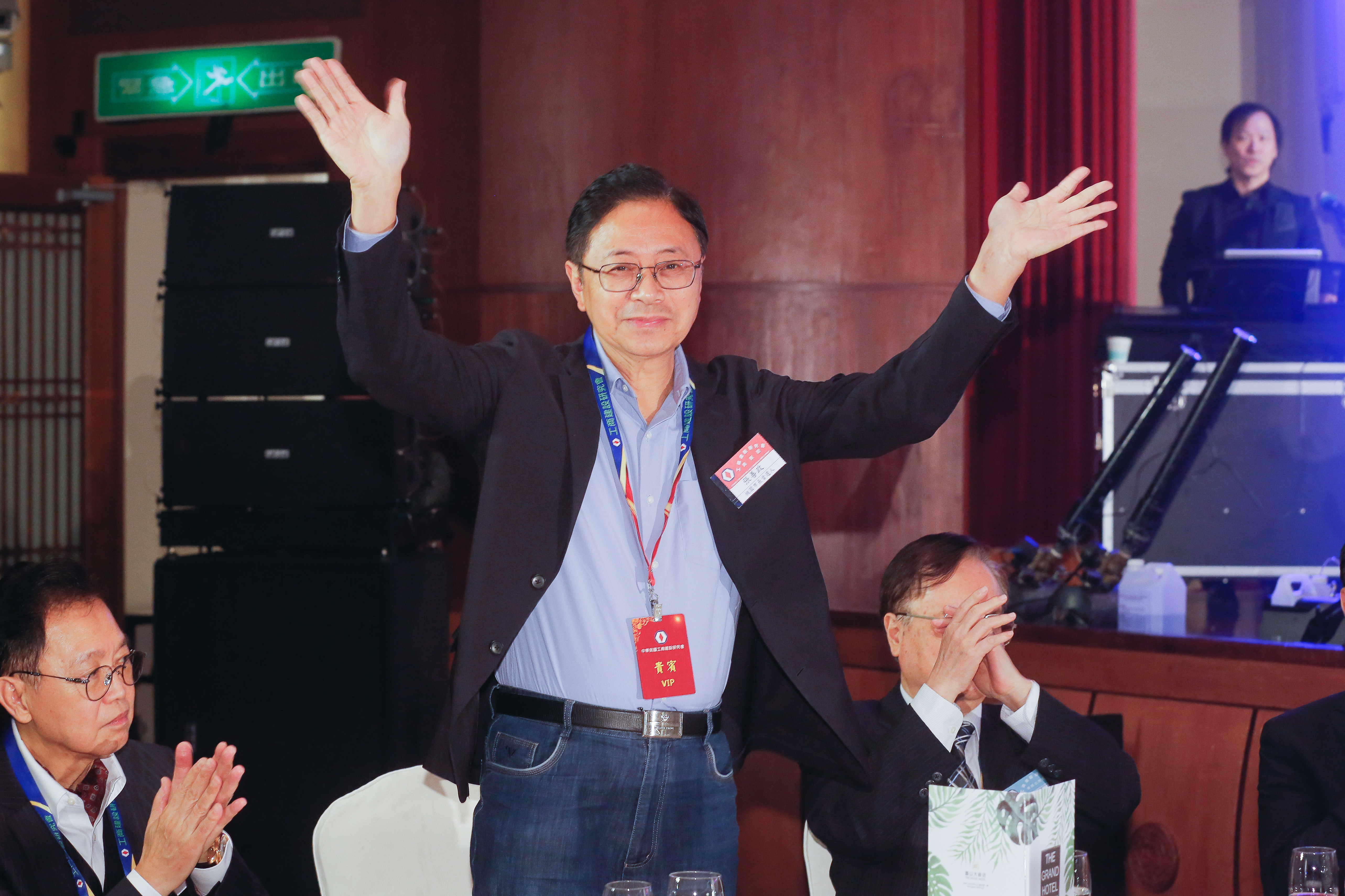 桃園市長張善政臉書最新貼文還停在「智慧桃園 導入科技讓施政更有效率」，對於桃園淹水隻字未提。