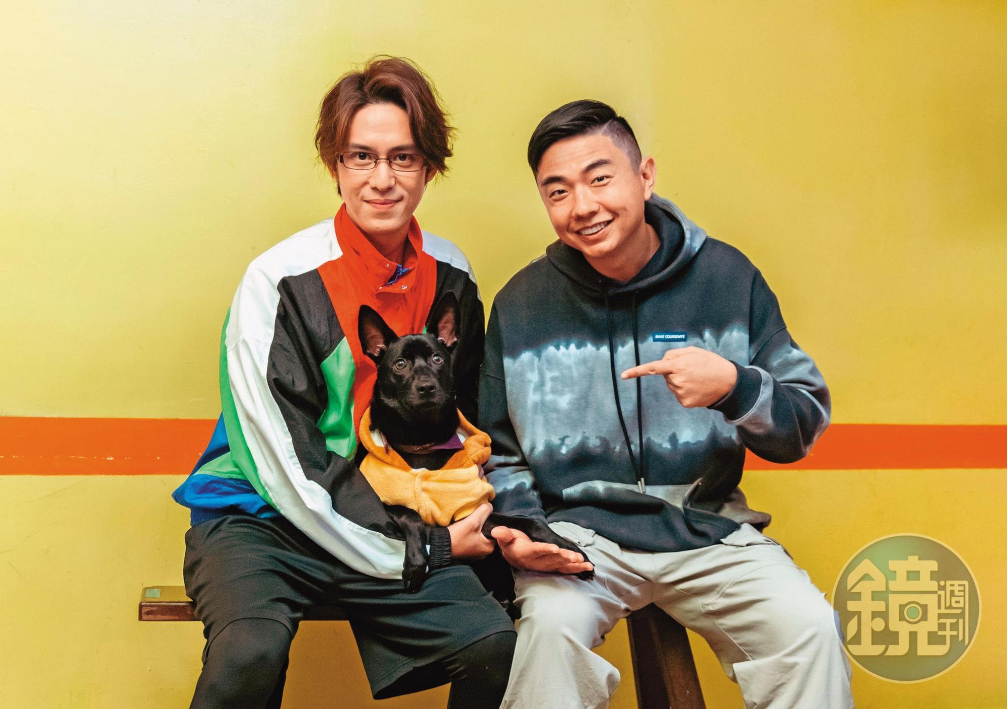 陳楚河（左）近日因參加寵物實境秀節目，擔起中途爸爸一職，帶著相處了3週的狗女兒Fiona一同找熊爸（右）。