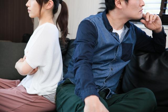 男友開玩笑無極限，稱想買車因為賣家送「半套服務」，讓女網友直呼傻眼。（示意圖，翻攝自Photo-AC）
