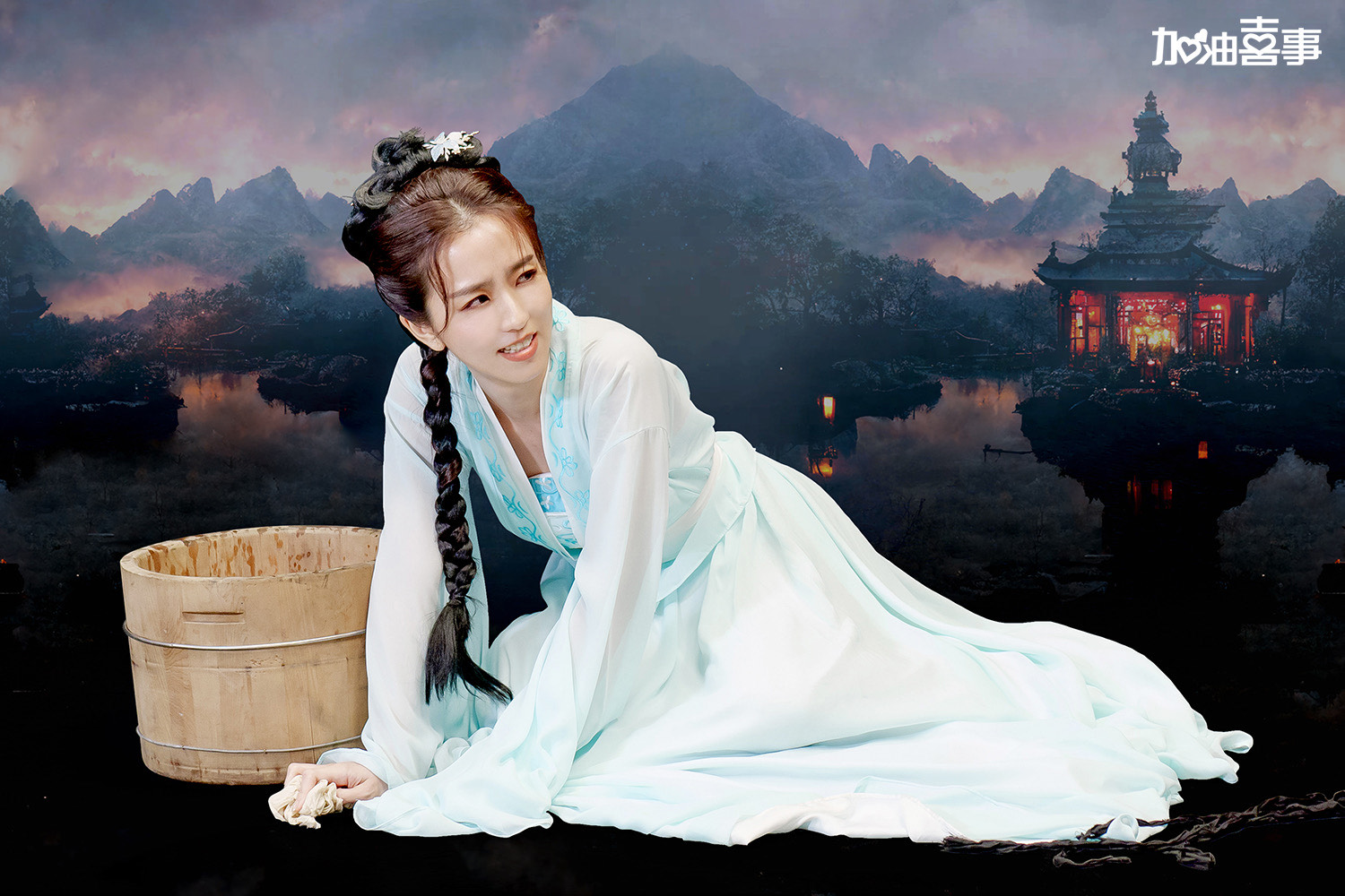 周曉涵在八點檔的劇中劇自己都難忍笑意。（TVBS供）