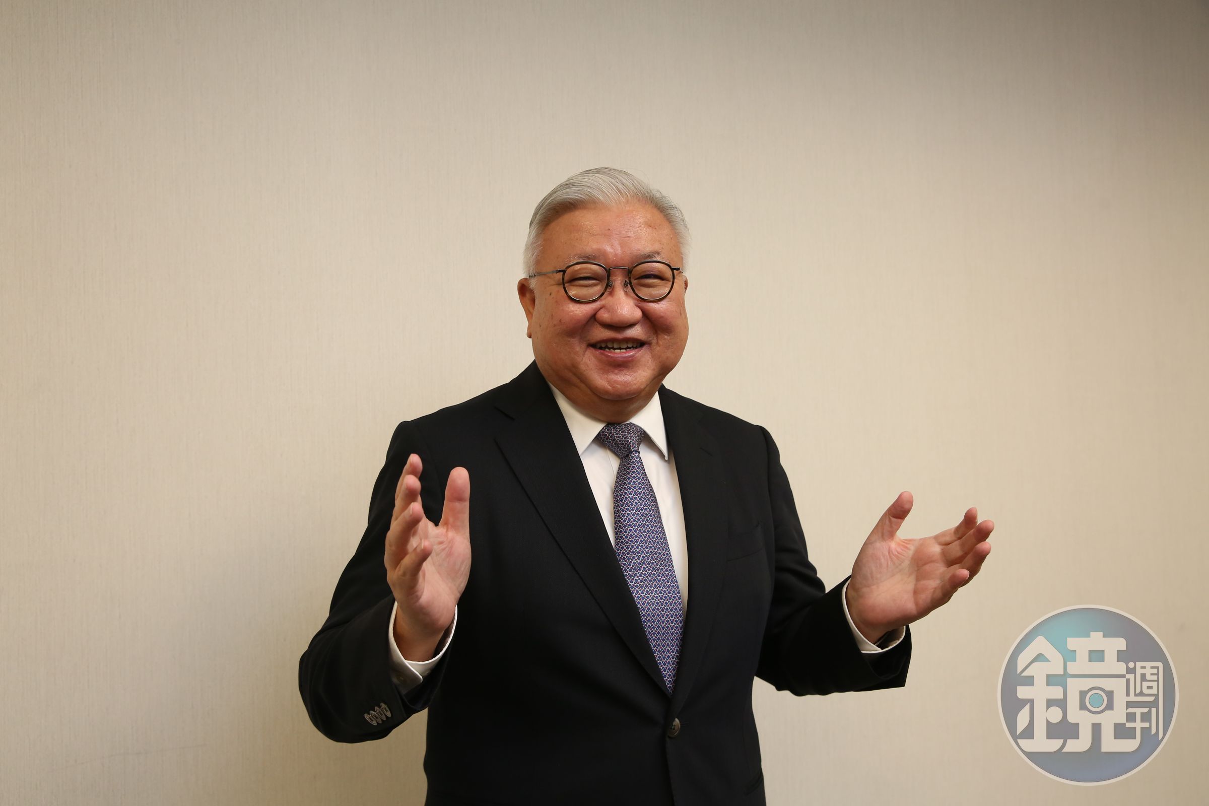 台灣浩鼎董事會於今（30）日決議，推選前台北醫學大學校長、現任泰福生技董事長閻雲博士擔任董事長，並且暫代執行長一職。