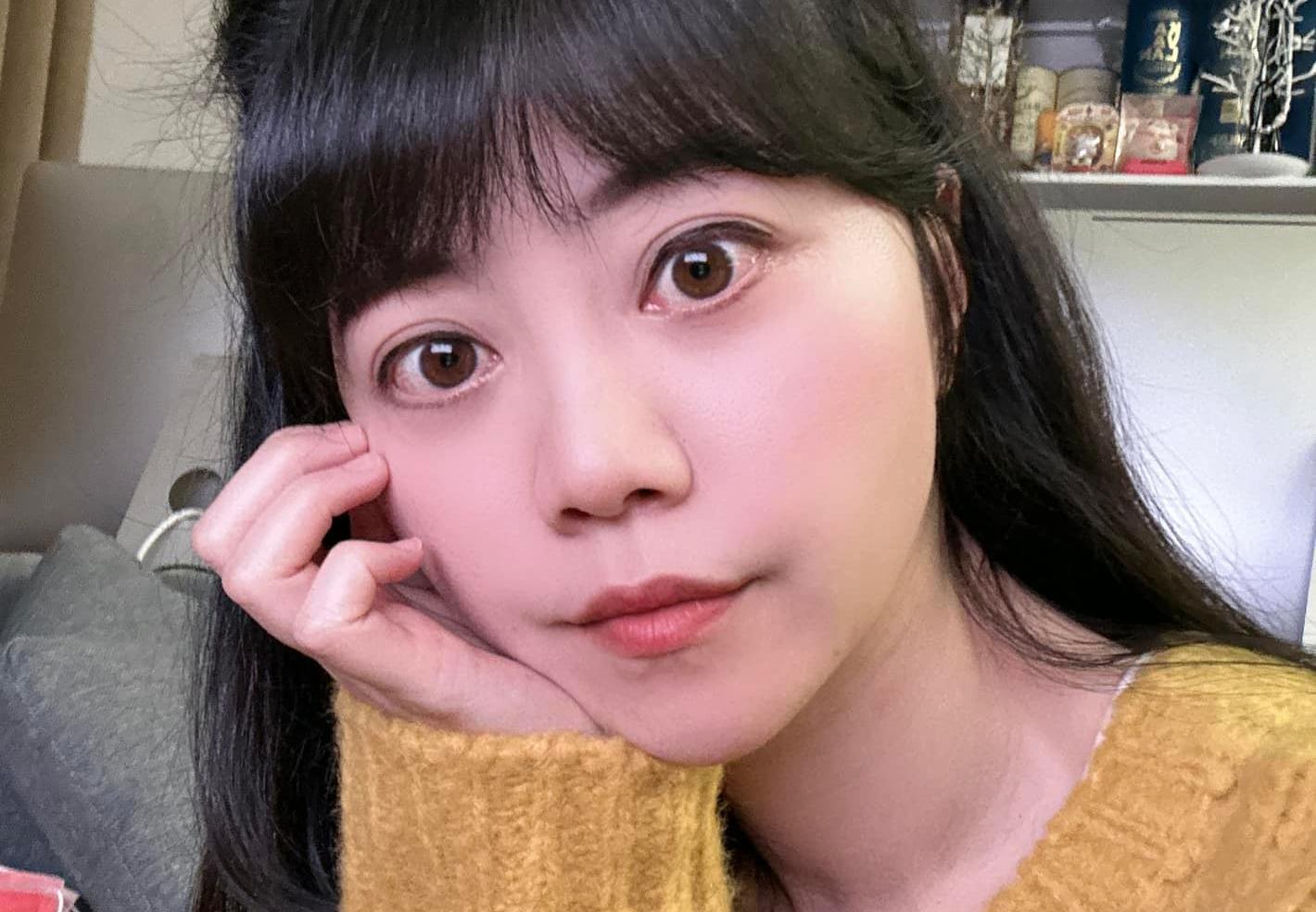 高嘉瑜今po出2022最後一天整理房間的照片,吸引不少網友關注留言。(翻攝自高嘉瑜臉書)