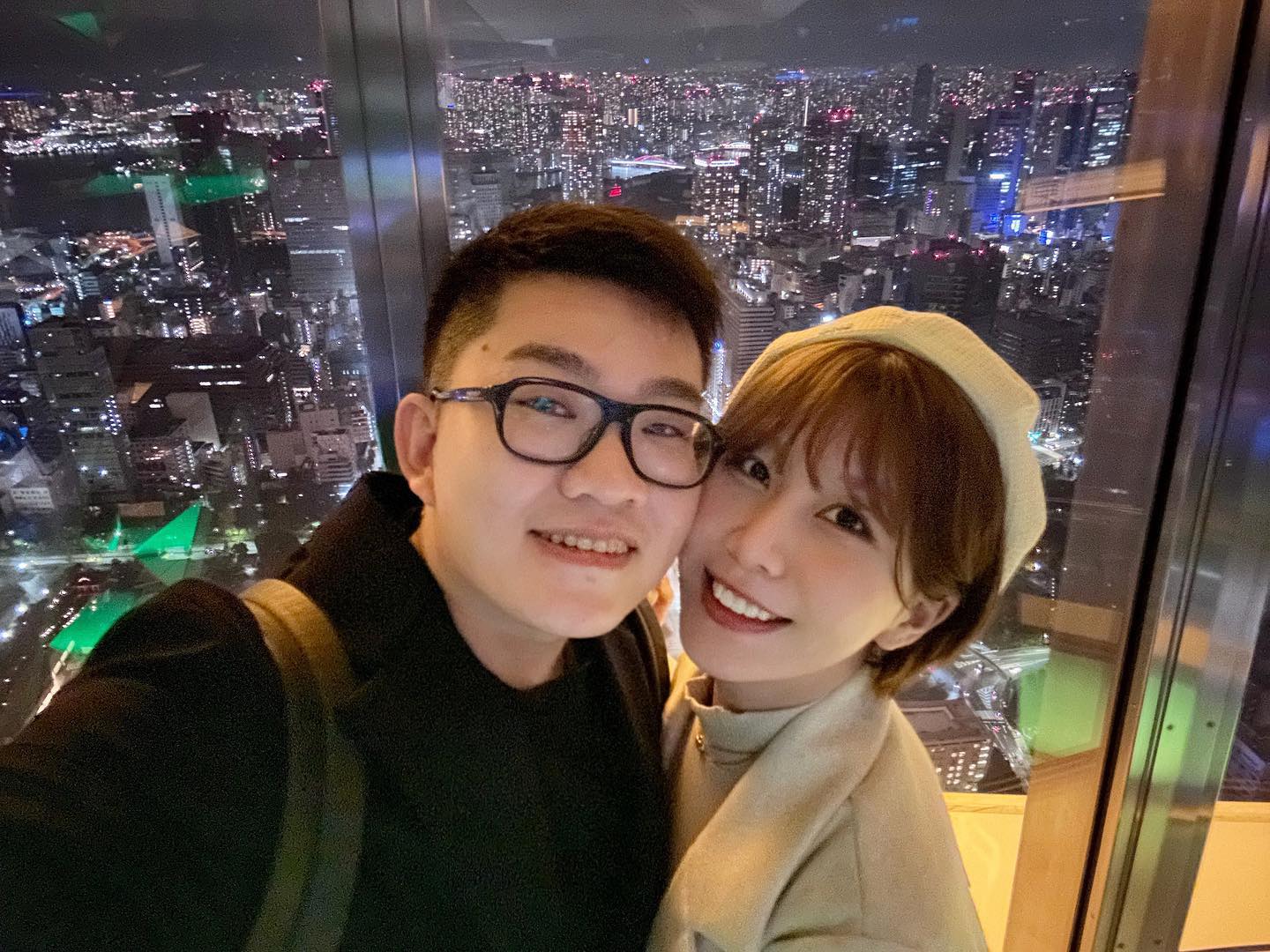 Joeman與Niya妮婭元旦雙雙公開認愛。（翻攝自Niya妮婭臉書）
