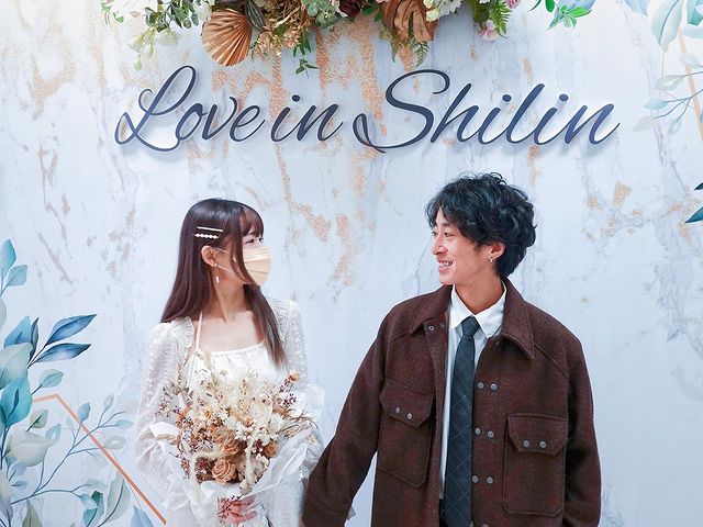 關關在元旦驚喜宣布結婚好消息，新郎竟是低調交往2年的同事小士。（翻攝自IG@ijk_0211）