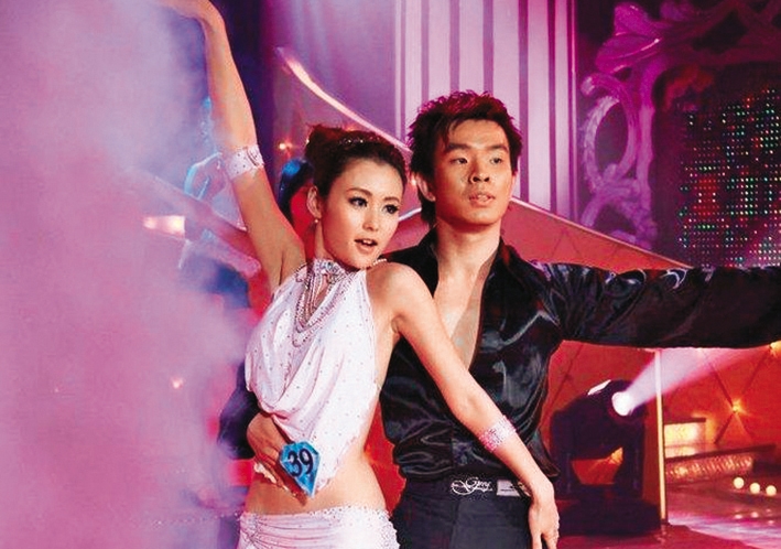 麻衣以前是各式綜藝節目常客，也曾在《舞林大會》展現舞藝，成為討論焦點。（民視提供）