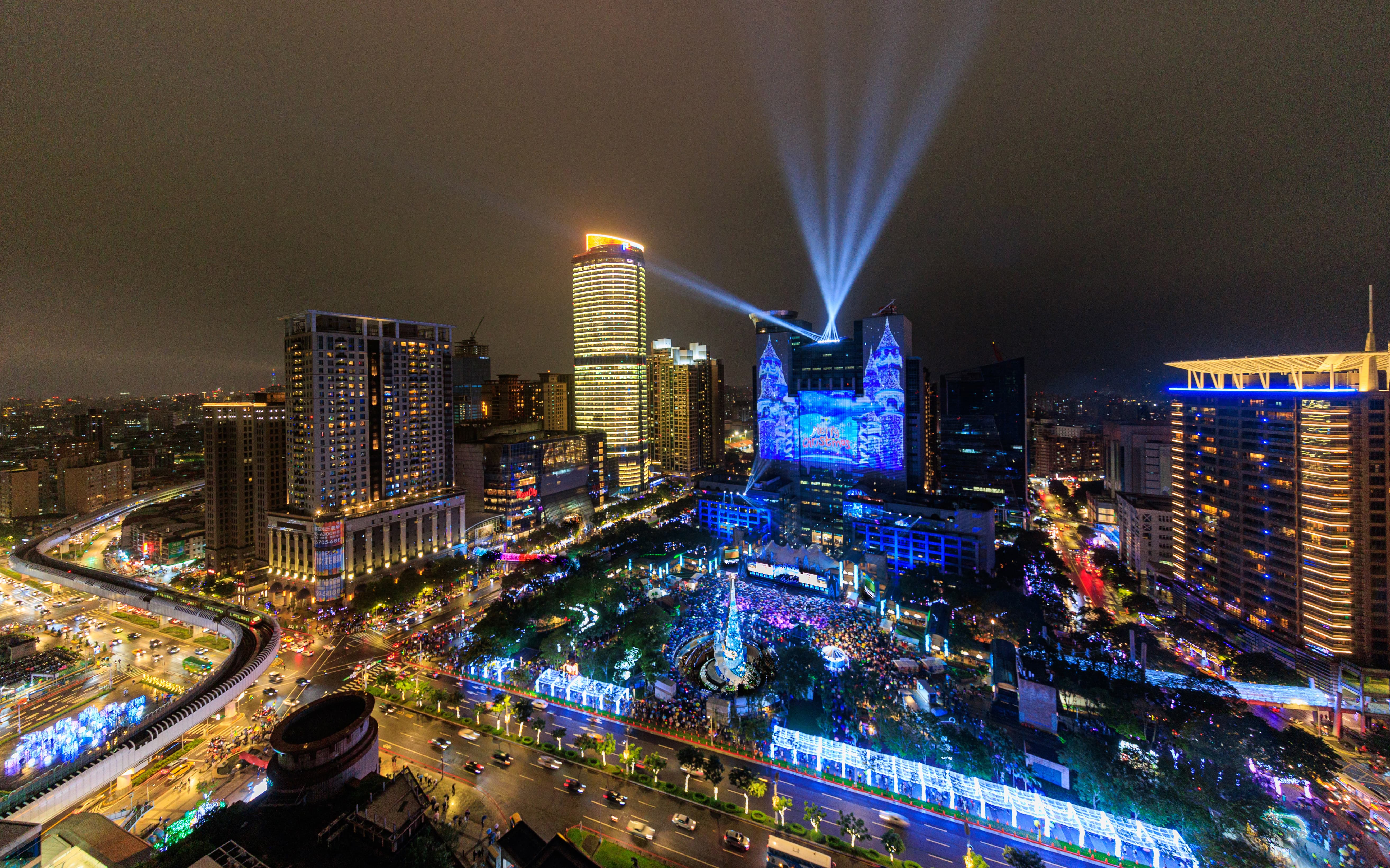 「2022新北歡樂耶誕城」於去年11月中開城，在昨（2）日畫下完美句點。（新北市政府提供）