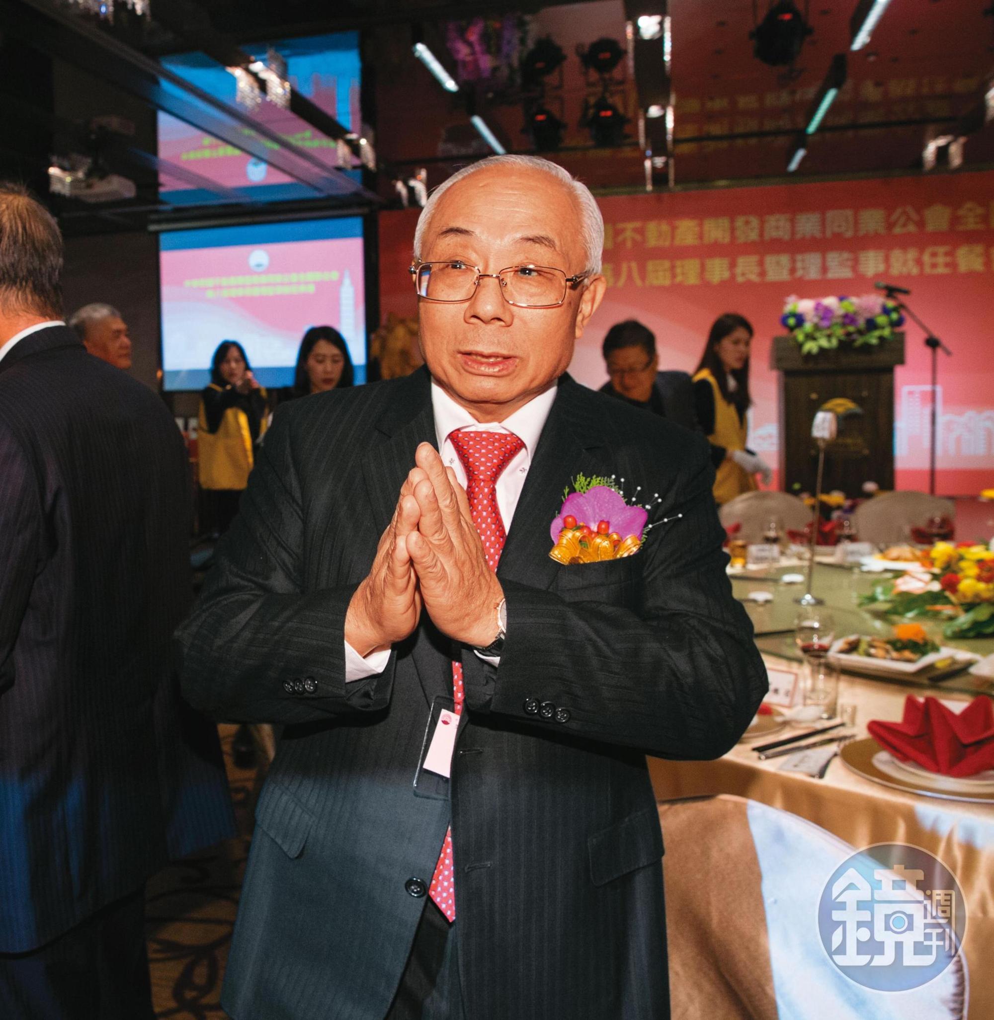 建商公會全聯會理事長楊玉全為業界發聲，建請政府刪除修正案4大爭議條文。