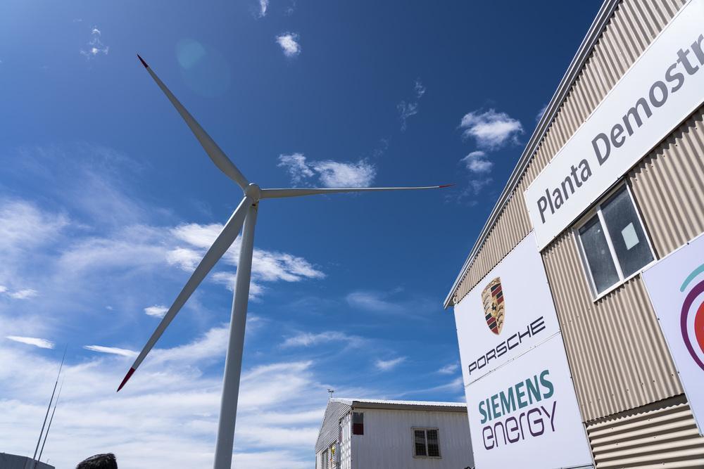保時捷智利eFuels 示範工廠正式落成啟用。