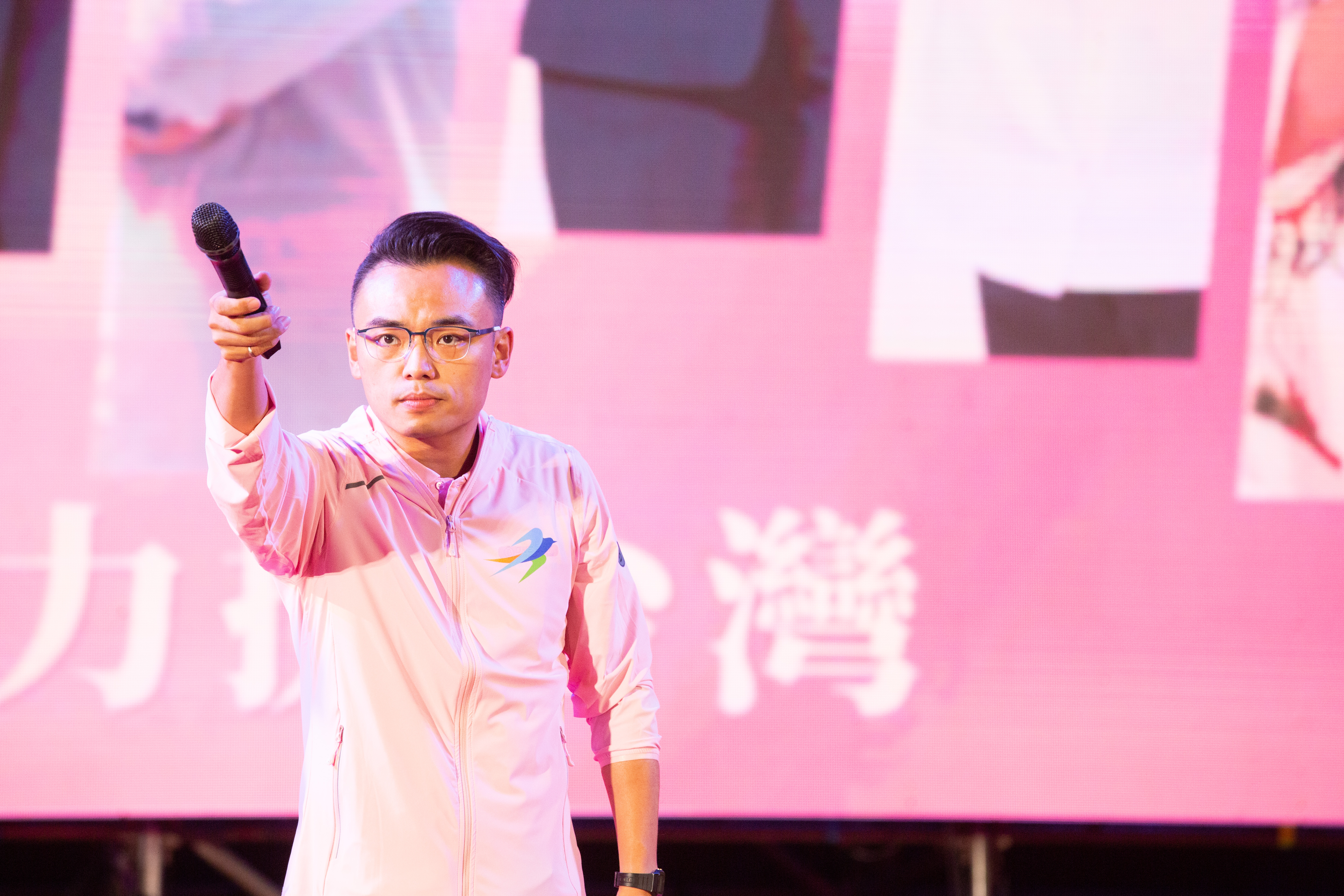 國民黨文傳會主委洪孟楷表示，政府應在本週公布發現金細節、在農曆年前入帳，並在年後啟動稅務檢討。（本刊資料照）