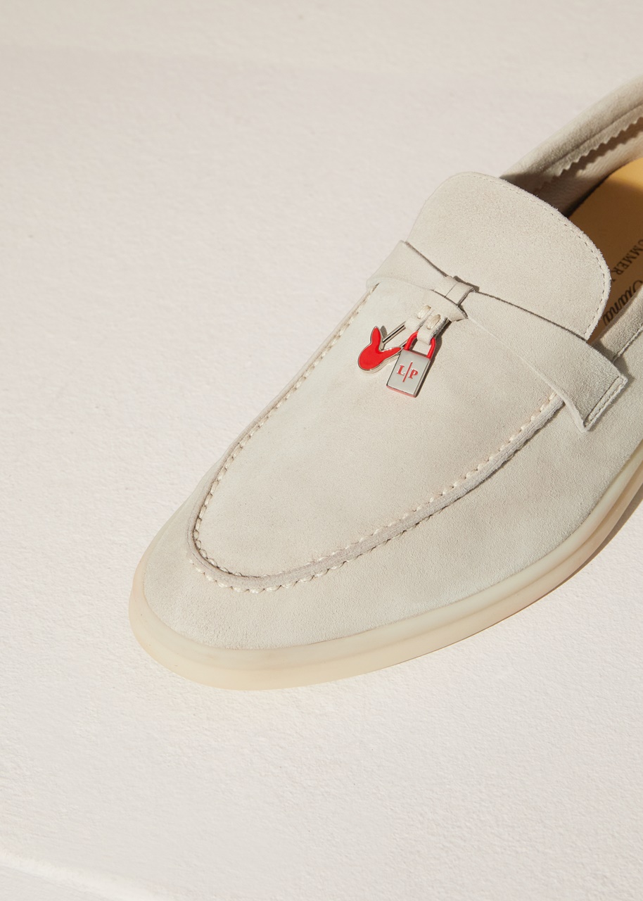 SUMMER WALK休閒鞋。NT$34,700。（Loro Piana提供）