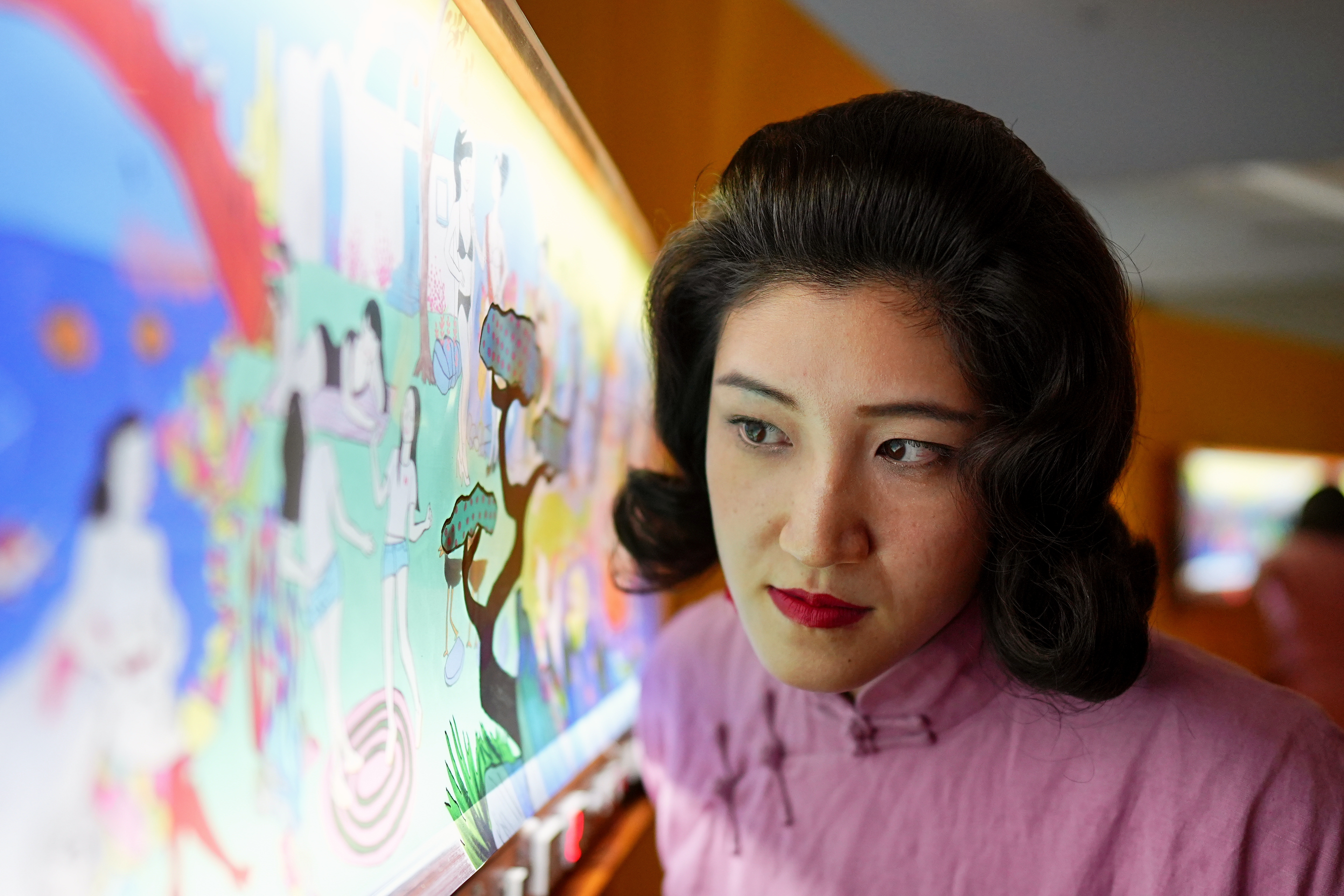 倪瑞宏和她最初的「蓬萊仙山」創作，仙氣飄飄風格，和最後的歷史是徹底兩回事。