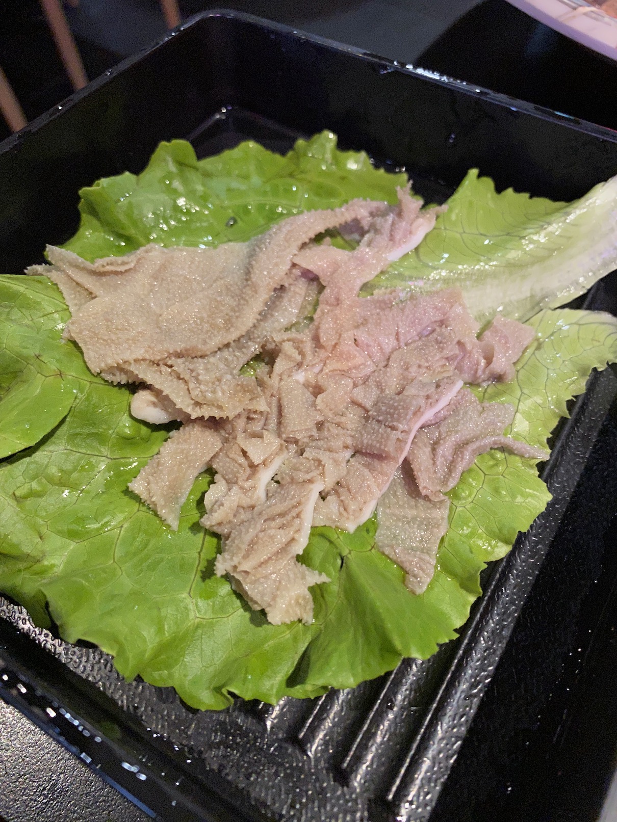  口感爽脆的「百葉」也是吃紅鍋必點單品。