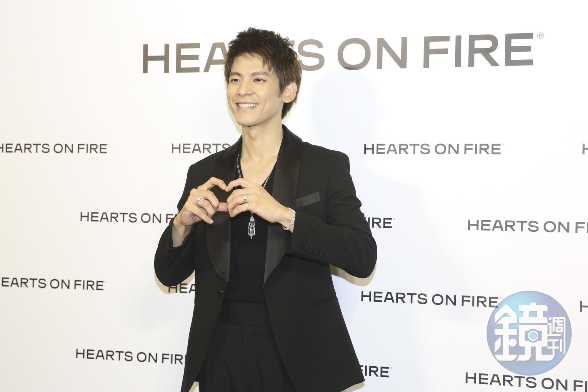 林柏宏今日擔任Hearts on Fire品牌1日男友,揭露貼心甜寵舉動。
