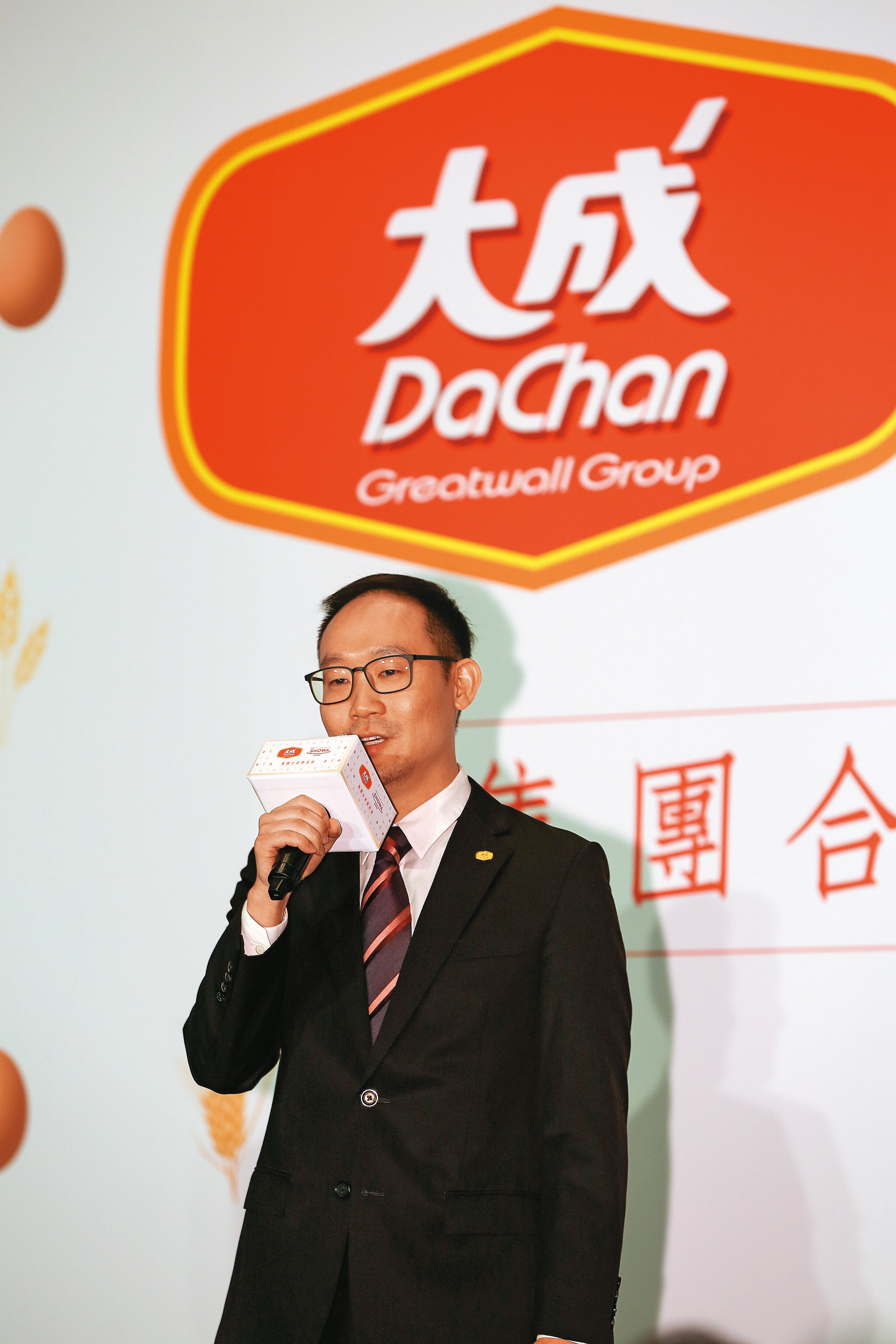 韓芳豪接手蛋品事業立下戰功,還與日方合作,目標成為國產生食雞蛋的先行者。