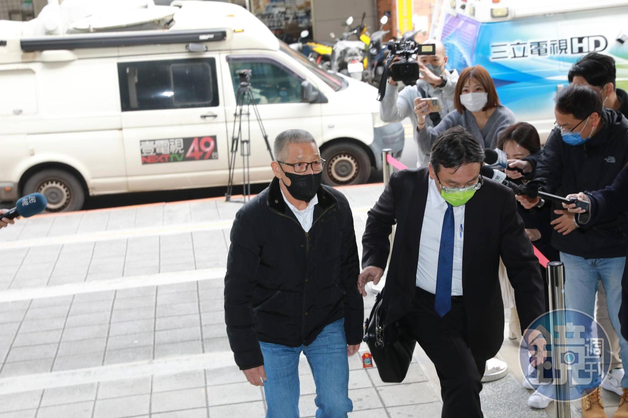 蕭景田今下午到士林地院開羈押庭。