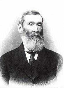 出生於愛爾蘭都柏林的艾尼亞斯・科菲(Aeneas Coffey),他也是柱式蒸餾器(科菲蒸餾器)發明人,改變了威士忌產業。(翻攝自維基百科)