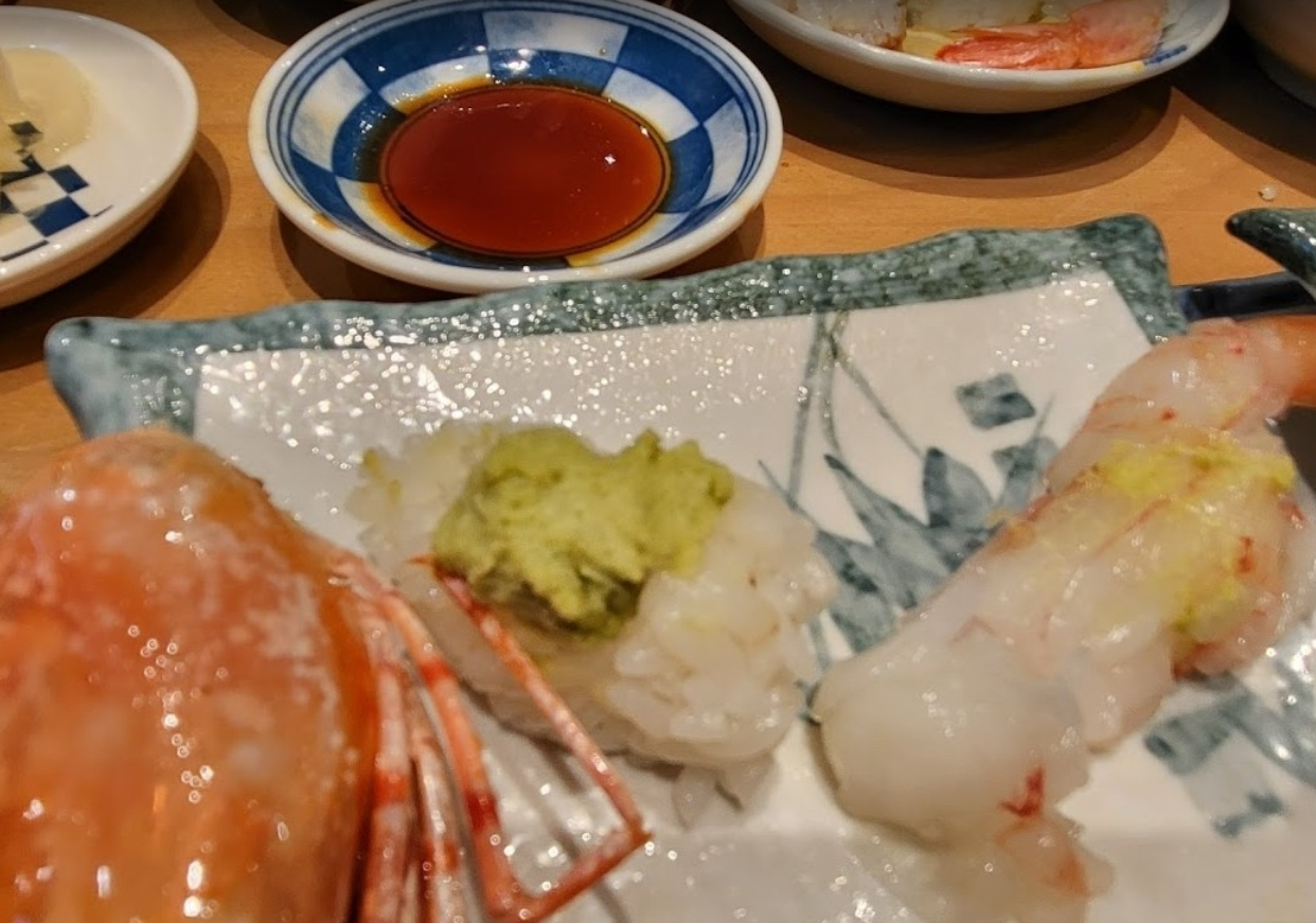 一名韓國人到日本福岡知名壽司店用餐時遭到「哇沙米恐攻」，引爆韓人怒火狂刷店家1星負評。（翻攝自Google Maps）