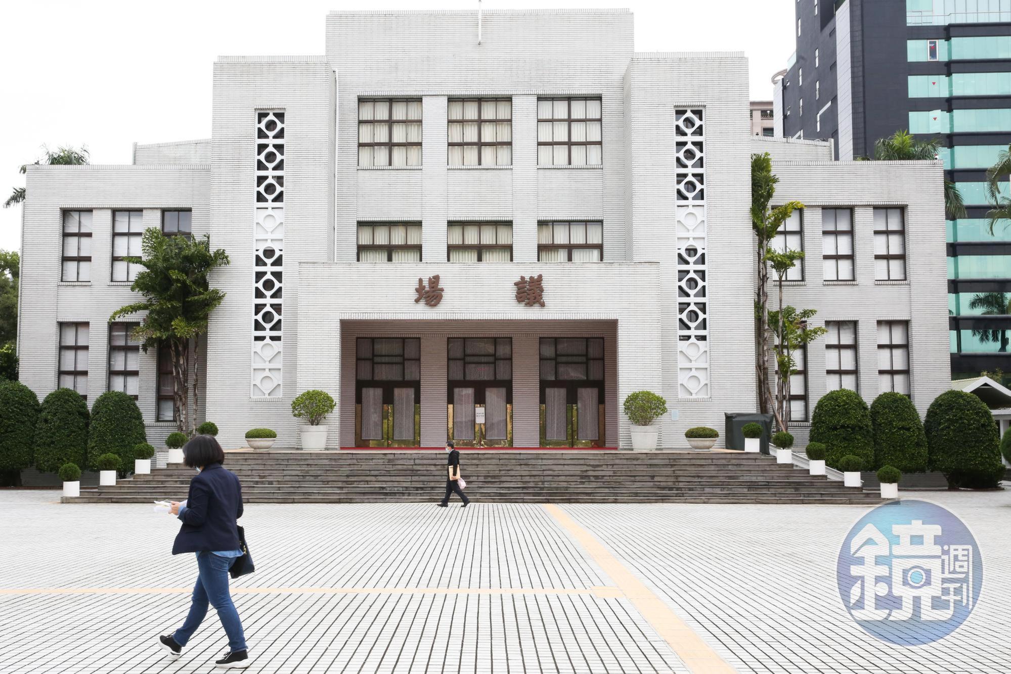 立法院今三讀通過《平均地權條例》部分條文修正，打炒房訂定5大措施。（本刊資料照）