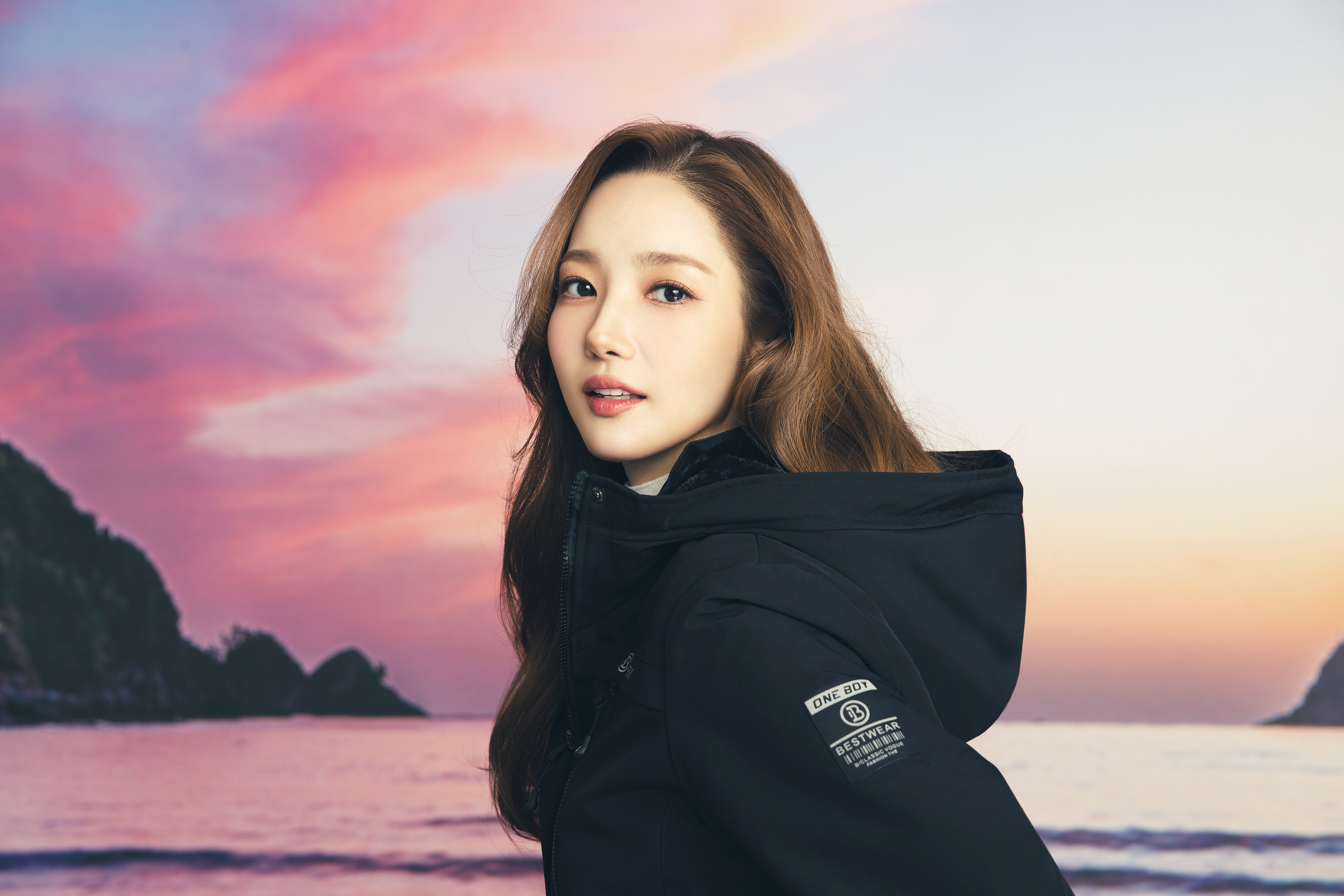 韓國女星朴敏英跨海為ONE BOY衝鋒系列代言
