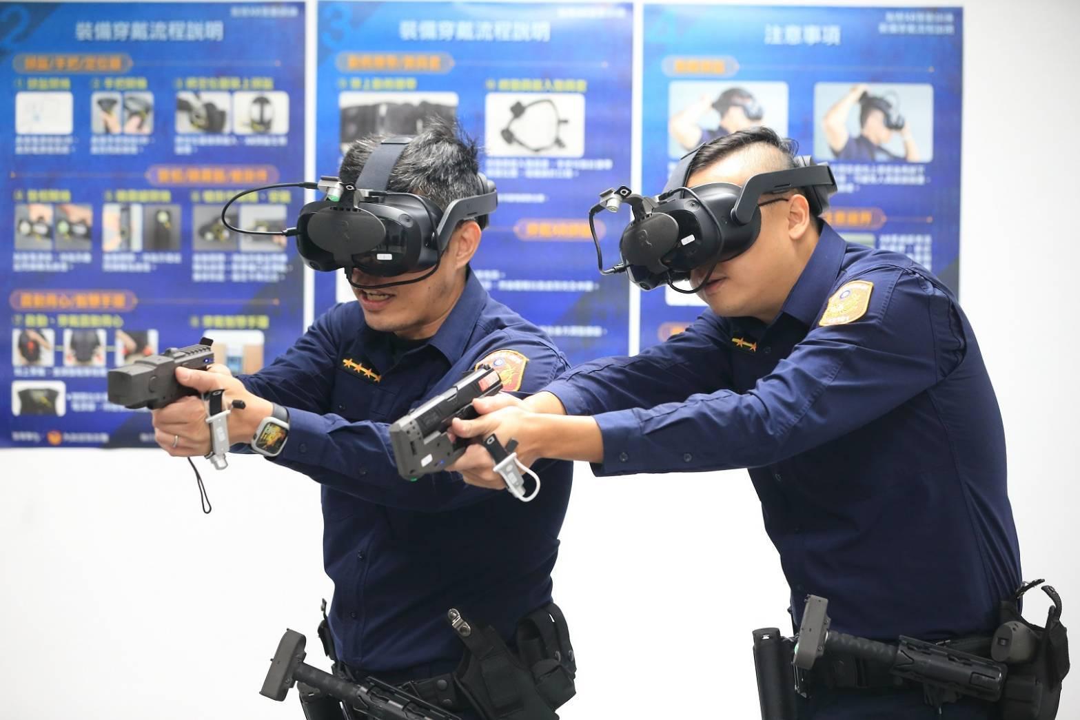 警政署建置「智慧XR（延展實境）警勤訓練」系統，幫助第一線執勤員警建立面對各種犯罪現場的空間臨場感。（警政署提供）
