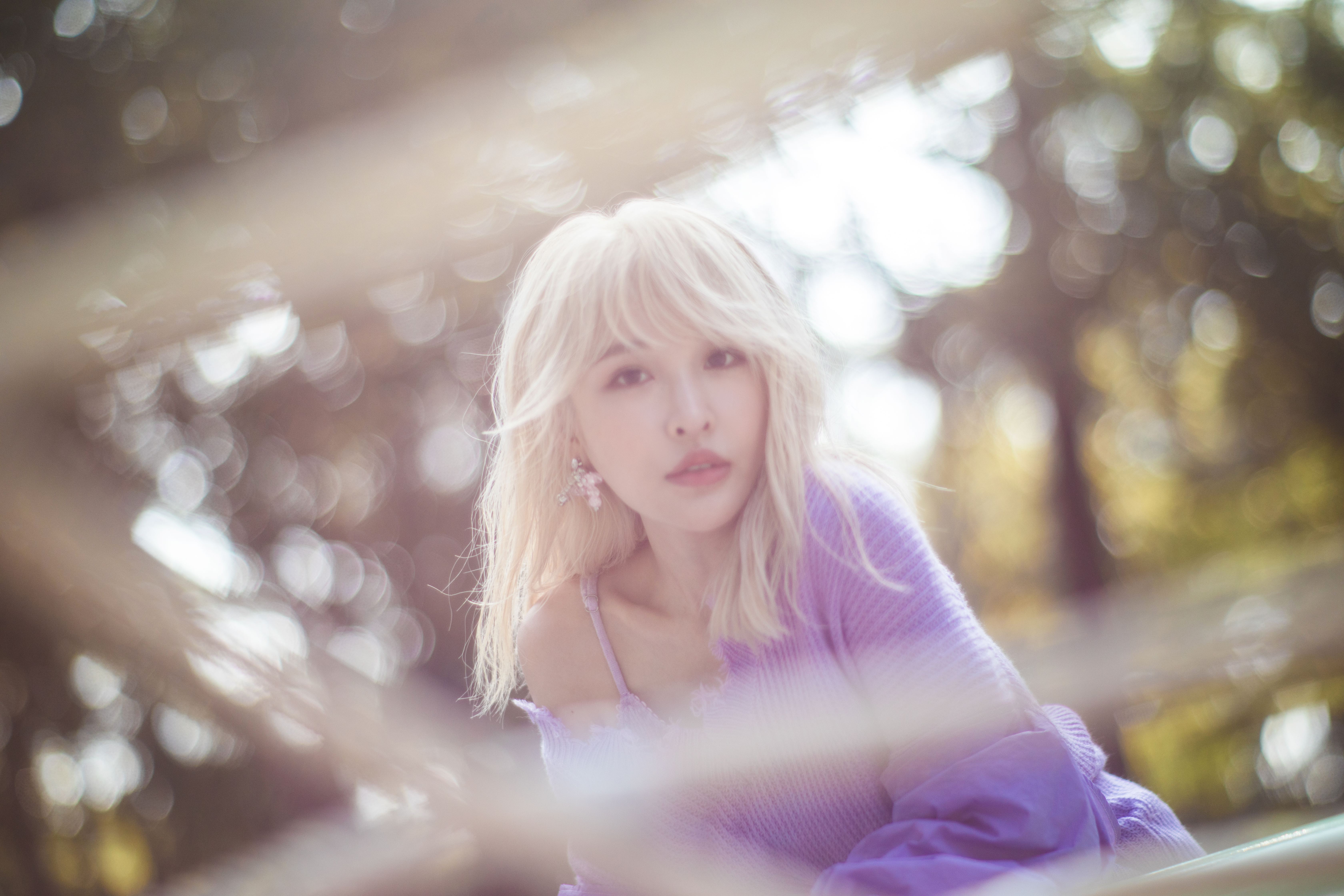 催淚歌姬張若凡去年全新專輯《等待被理解的人》獲佳績，登數位排行冠軍MV破百萬觀看。（索尼音樂提供）