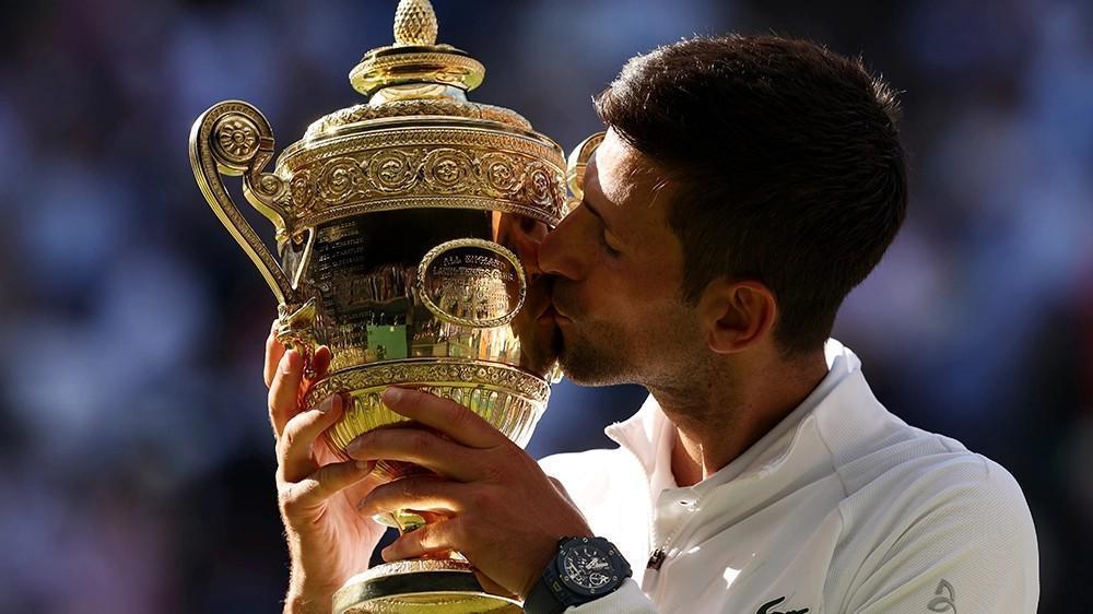 HUBLOT宇舶代言人諾瓦克喬科維奇（Novak Djokovic）去年贏得溫布頓冠軍時，佩戴HUBLOT Hublot Big Bang Meca-10錶款。
