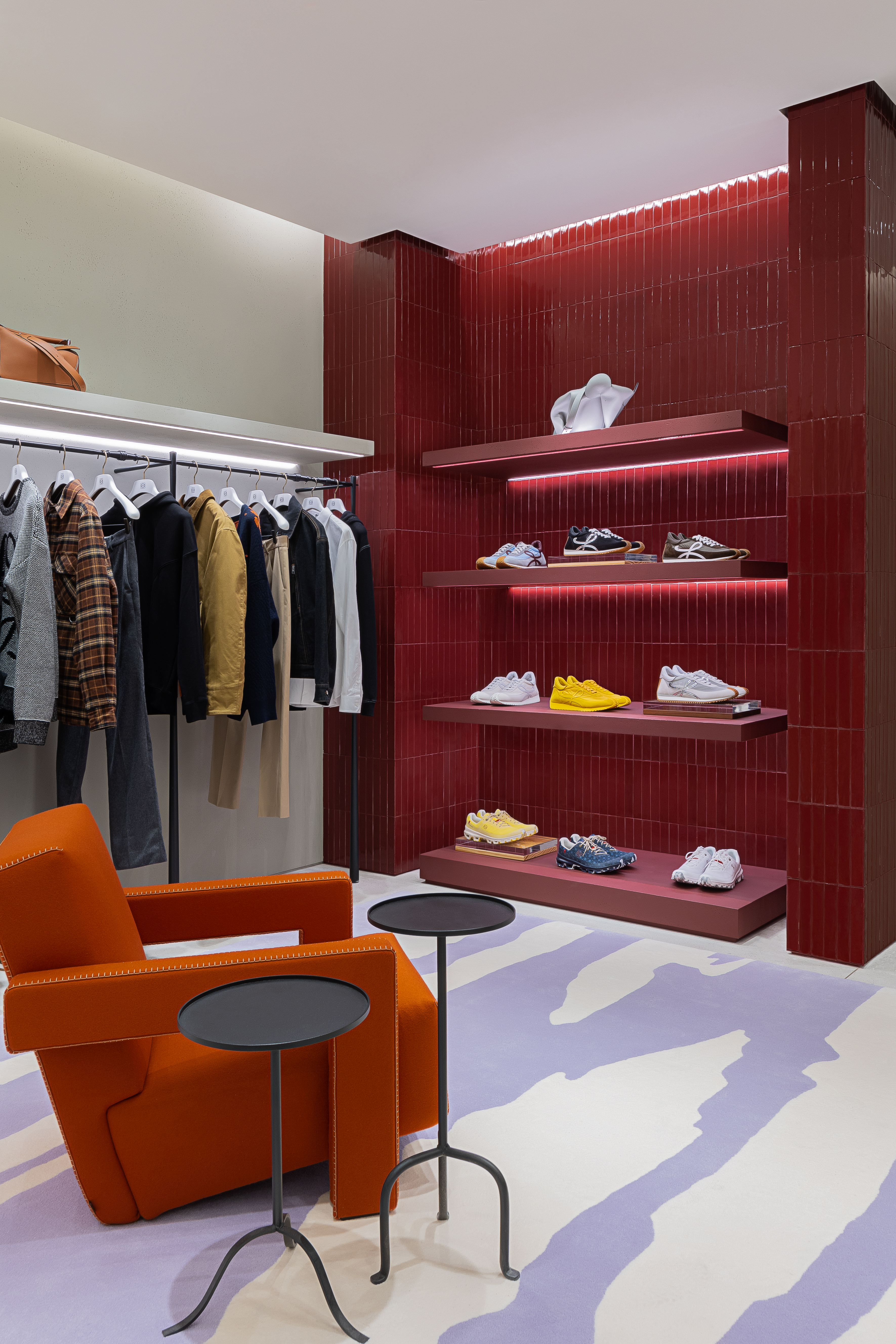 Gerrit Thomas Rietveld設計的Utrecht椅。（LOEWE提供）