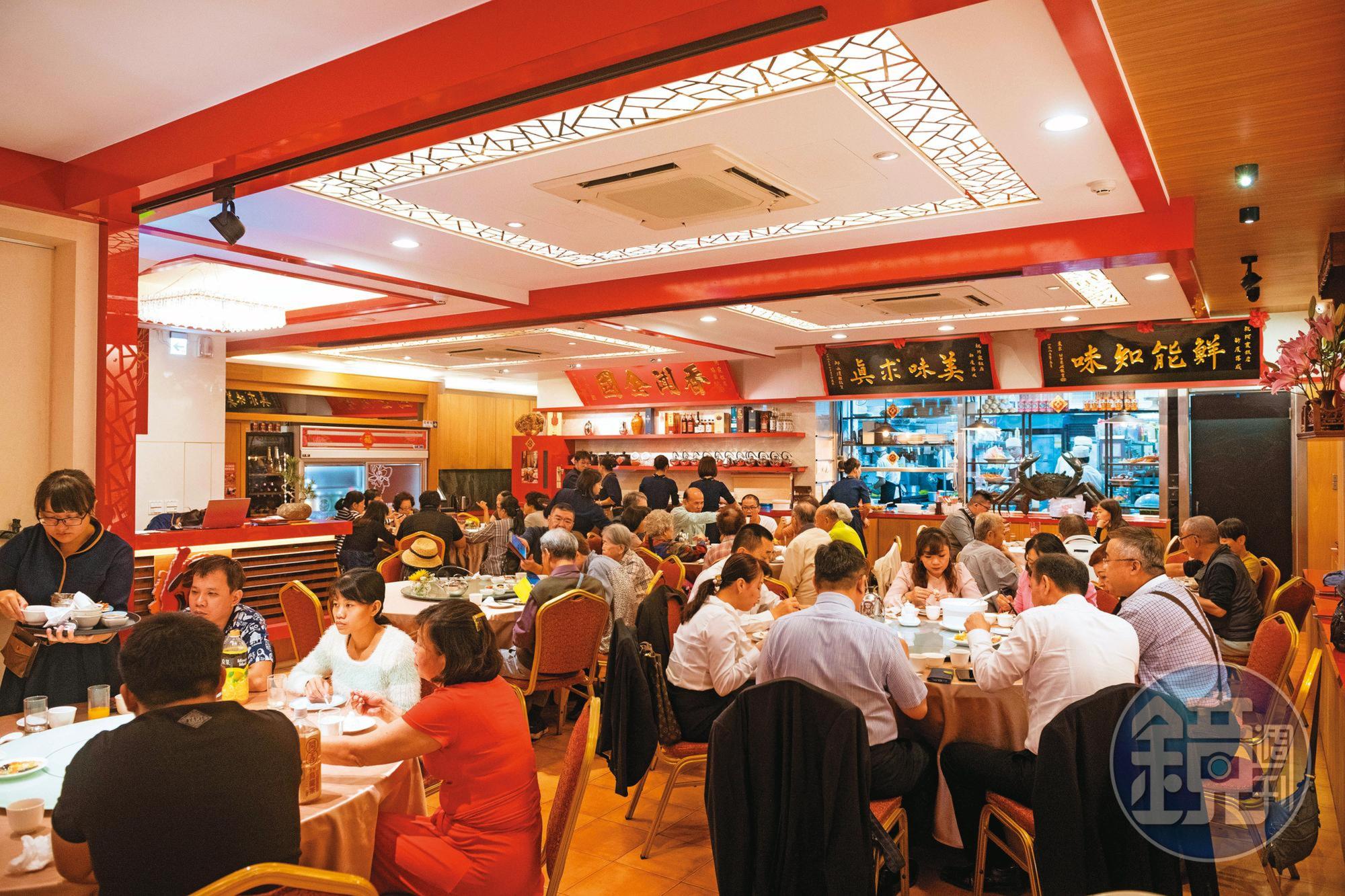 阿霞飯店是府城台菜地標,也是許多台南人宴客的首選。