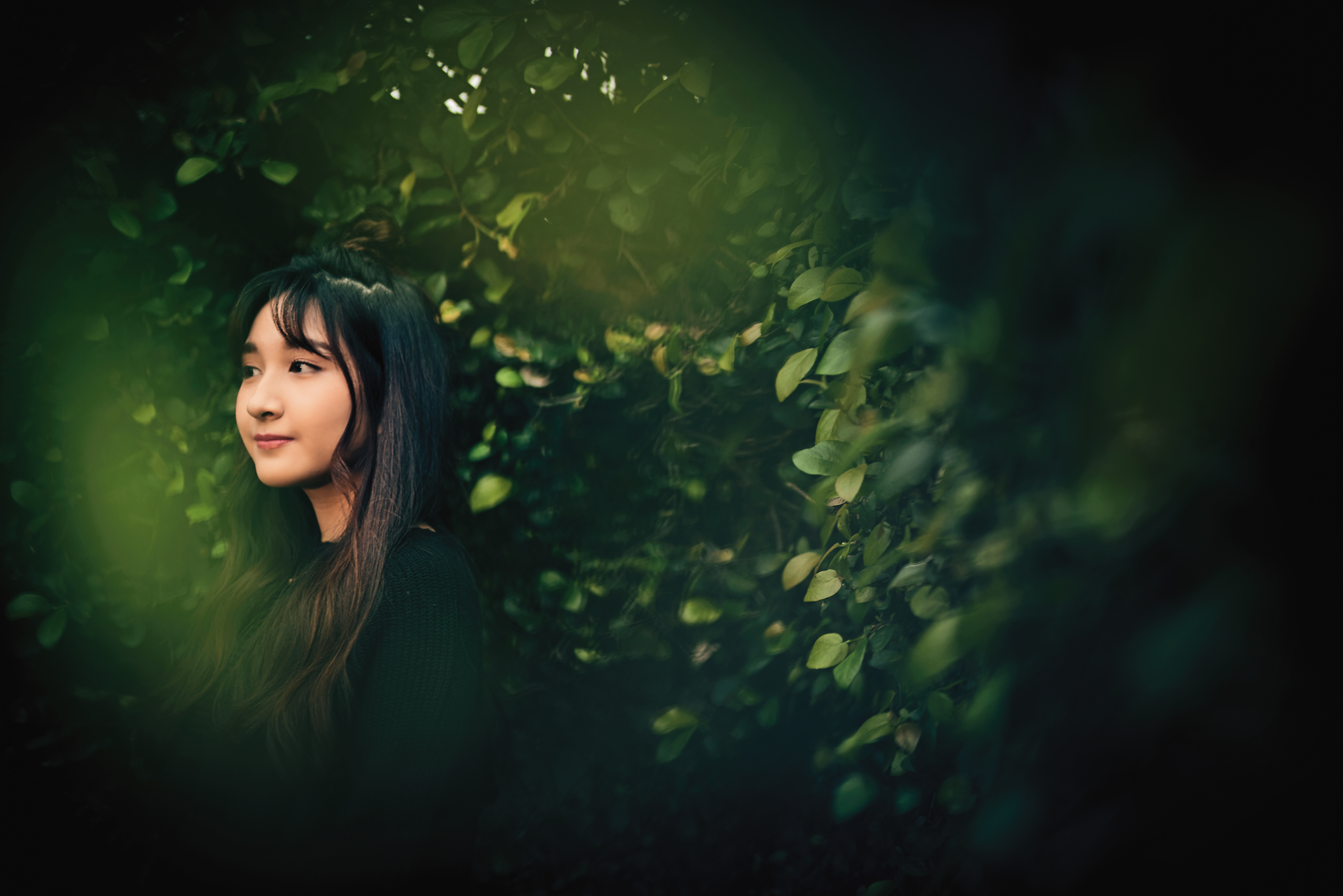 齊薇氣質好，但個性相當內向，外型頗有玉女掌門人的接班氣勢，側臉又和爸爸于冠華神似。