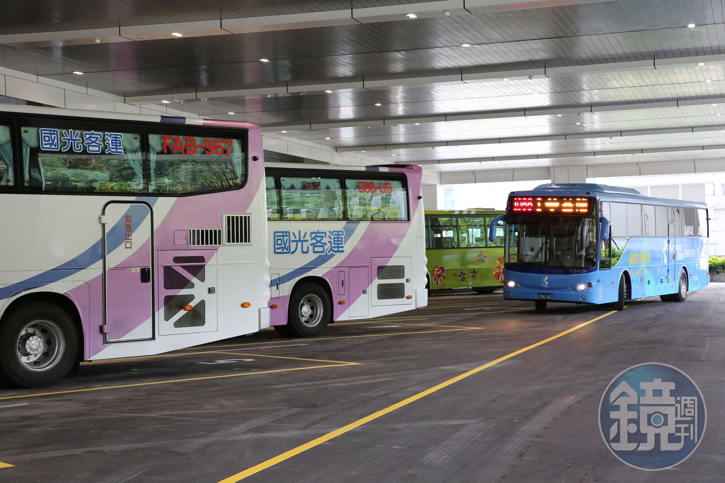 春節連假期間,搭乘87條國道客運路線可享平日優惠或85折票價。(本刊資料照)
