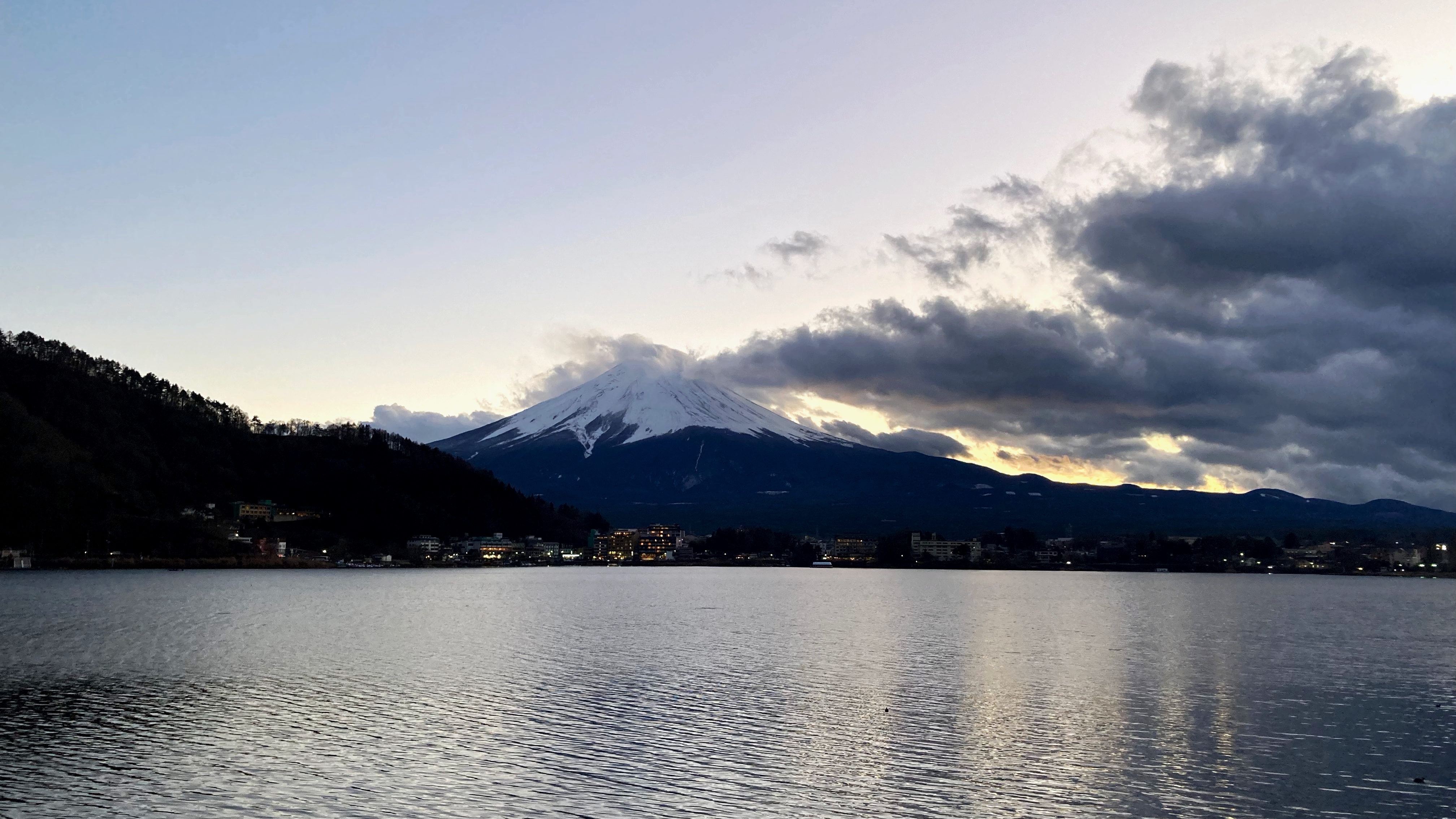 河口湖大橋是富士山的必拍地點。
