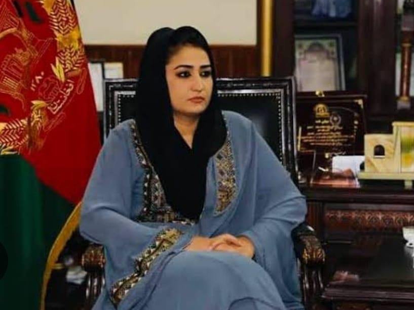 阿富汗一名女性前議員納比薩達遭到槍殺，凶手與動機仍不明。（翻攝自@RahmatAndar1 Twitter）